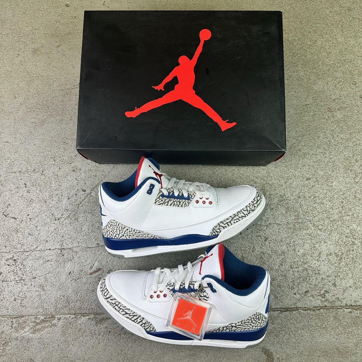 Pre-owned Jordan Nike Jordan 3 Retro Og ‘true Blue' Shoes In White/blue