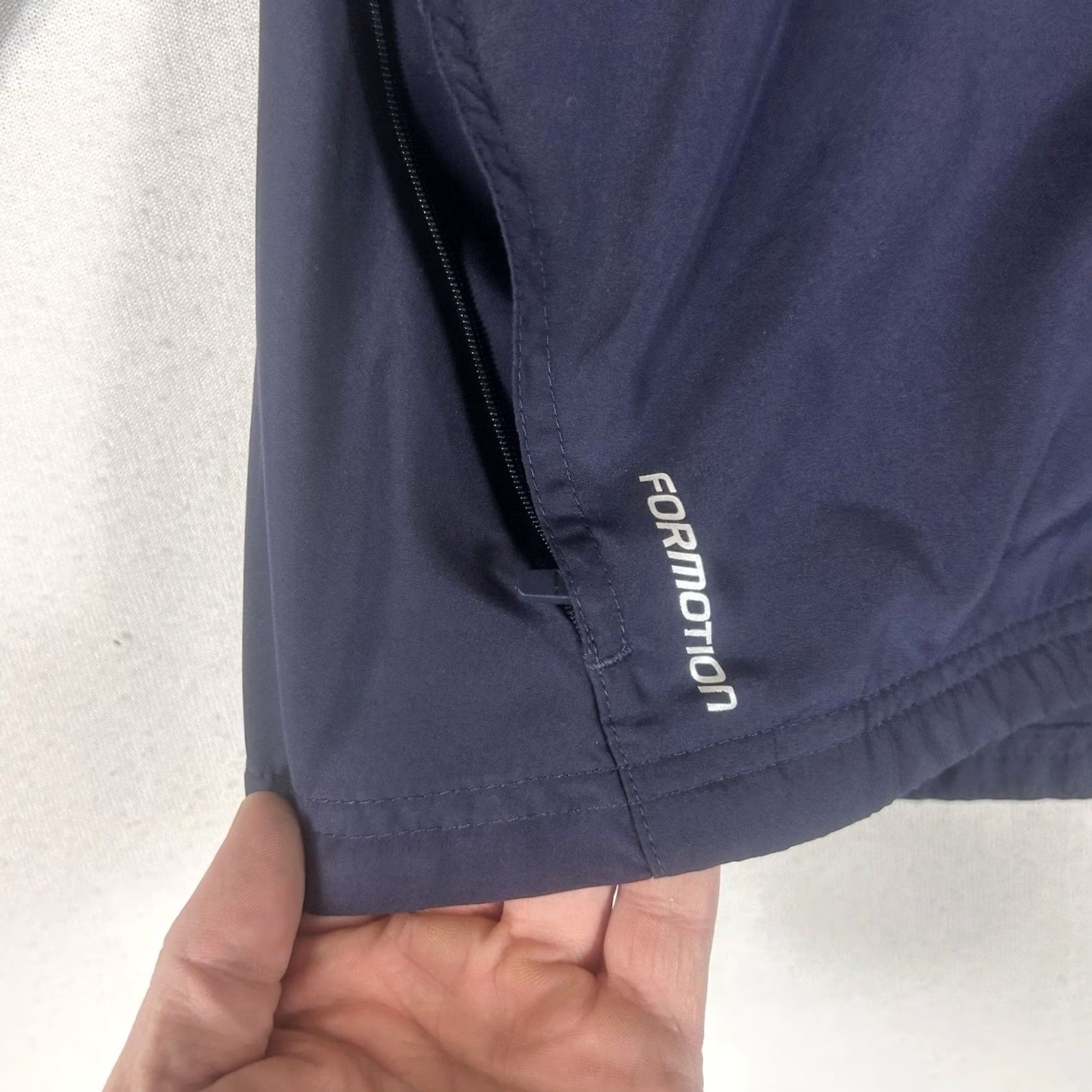 Adidas Adidas Formotion Clima 365 Athletic Running Jacket Womens M Windbreaker Zip Size M / US 6-8 / IT 42-44 - 6 Thumbnail