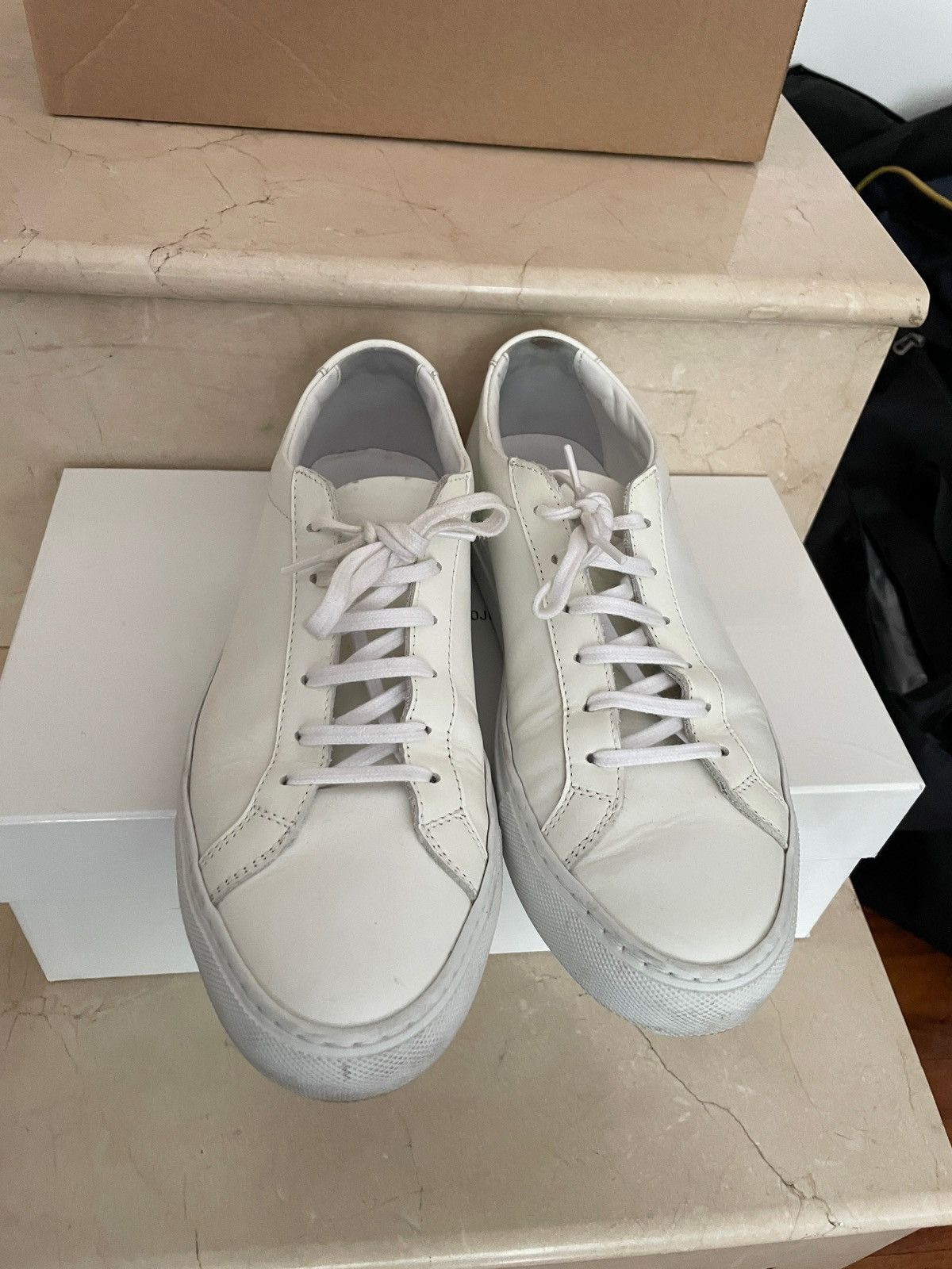 Common Projects Common Projects original achilles low white Size US 7 / EU 40 - 6 Thumbnail