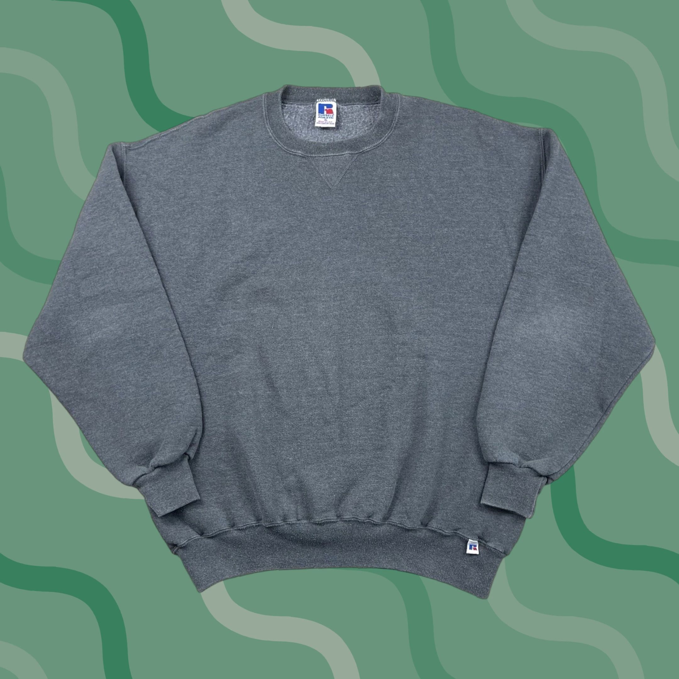 Russell Athletic VINTAGE Russell Athletic Sweatshirt XL Crewneck Mens USA Gray 90s Heavyweight Pullover Sports Crew Neck Shirt Size US XL / EU 56 / 4 - 1 Thumbnail