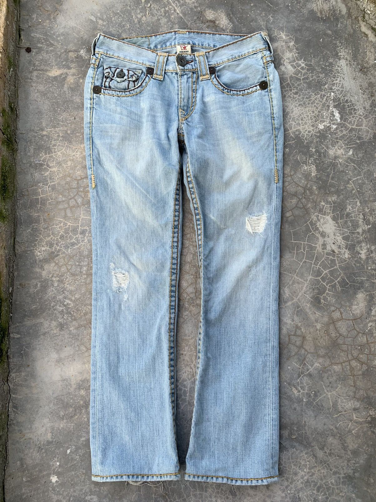 True Religion Rare Distressed True Religion Jeans size 31 Size US 31 - 1 Thumbnail
