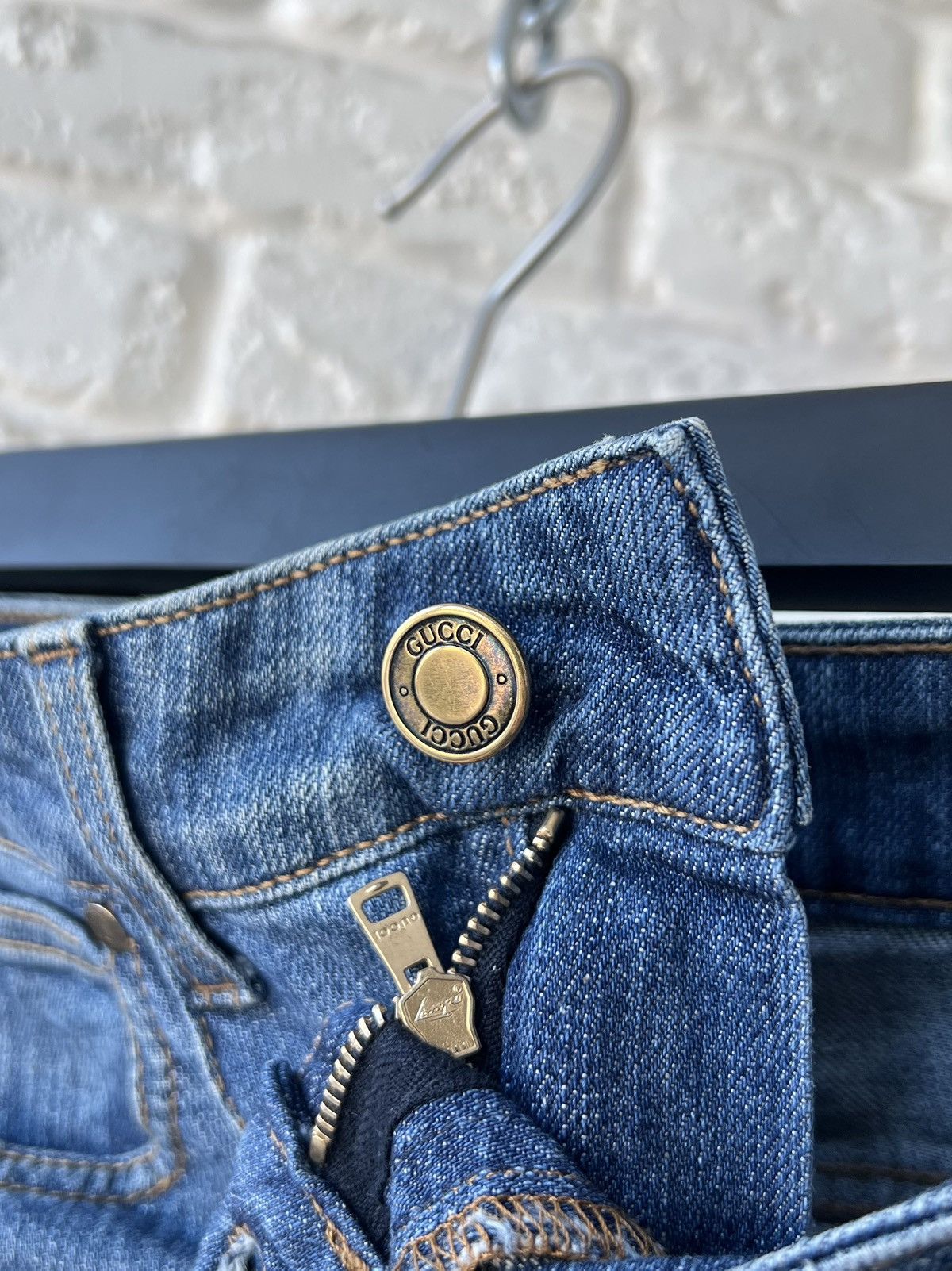 Gucci Gucci Floral Lace Embellished Denim Blue Jeans Size 26" / US 2 / IT 38 - 10 Thumbnail