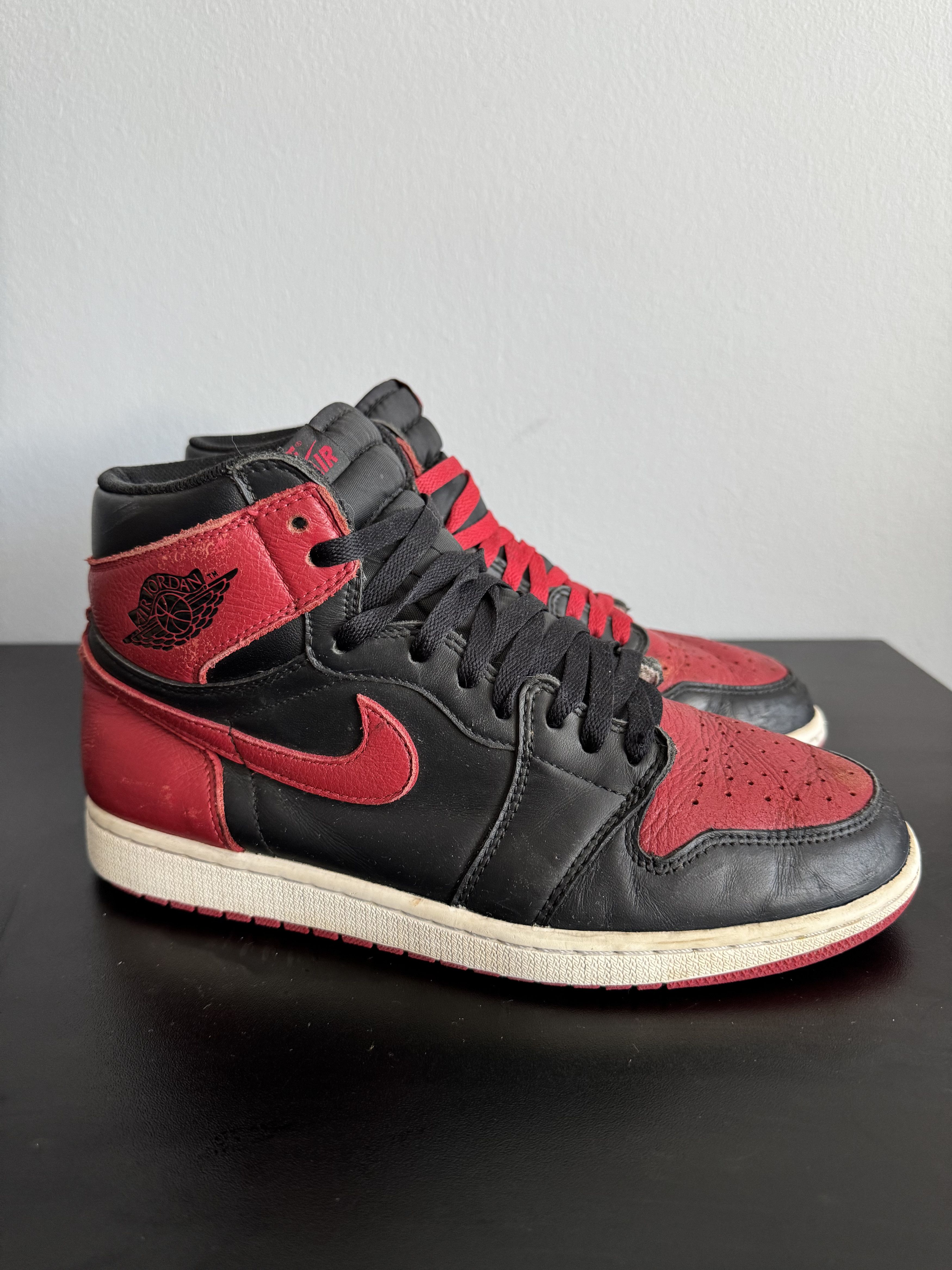 Jordan Brand 2016 Nike Air Jordan 1 High Bred Banned red OG Size US 9.5 / EU 42-43 - 3 Thumbnail
