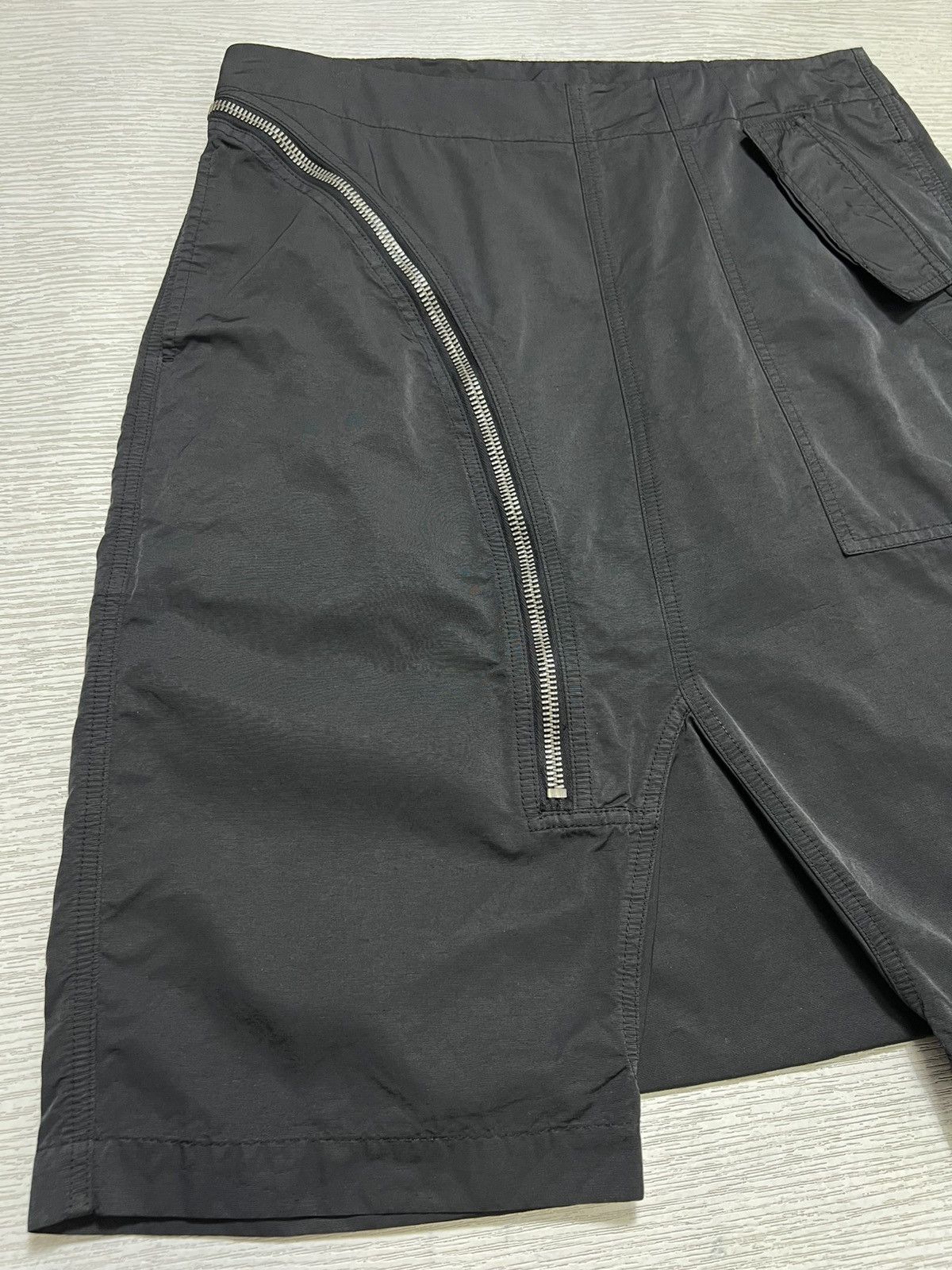 Rick Owens Rick Owens Drkshdw - SS16 “Cyclops” - Aircut Pod Shorts Size US 32 / EU 48 - 7 Thumbnail