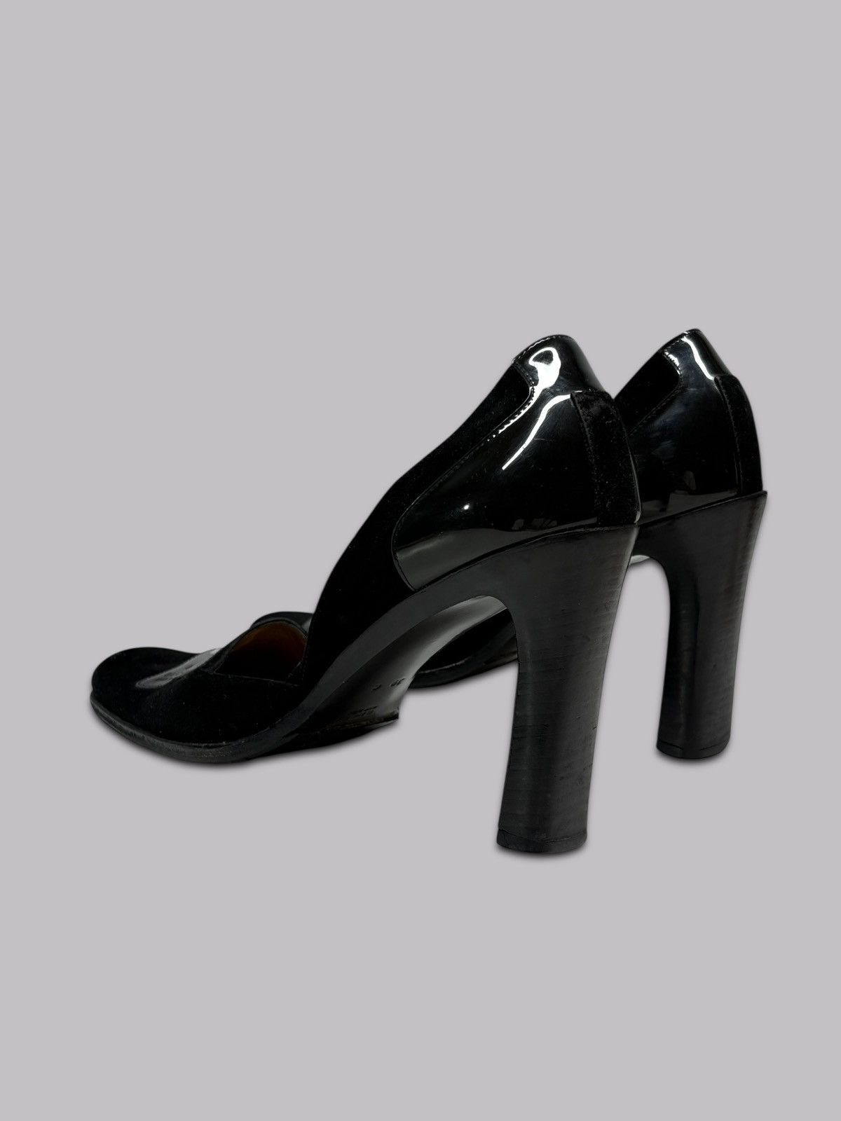 Gucci Vintage Gucci Tom Ford 2000s Rare D’Orsay Block Heel Suede Size US 9 / IT 39 - 4 Thumbnail