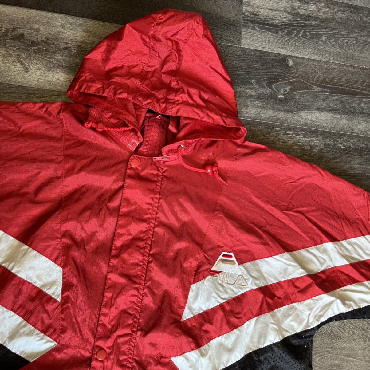 Fila Vintage 1990s Fila Windbreaker Hooded Nylon Short Sleeve Top Size US XL / EU 56 / 4 - 3 Thumbnail