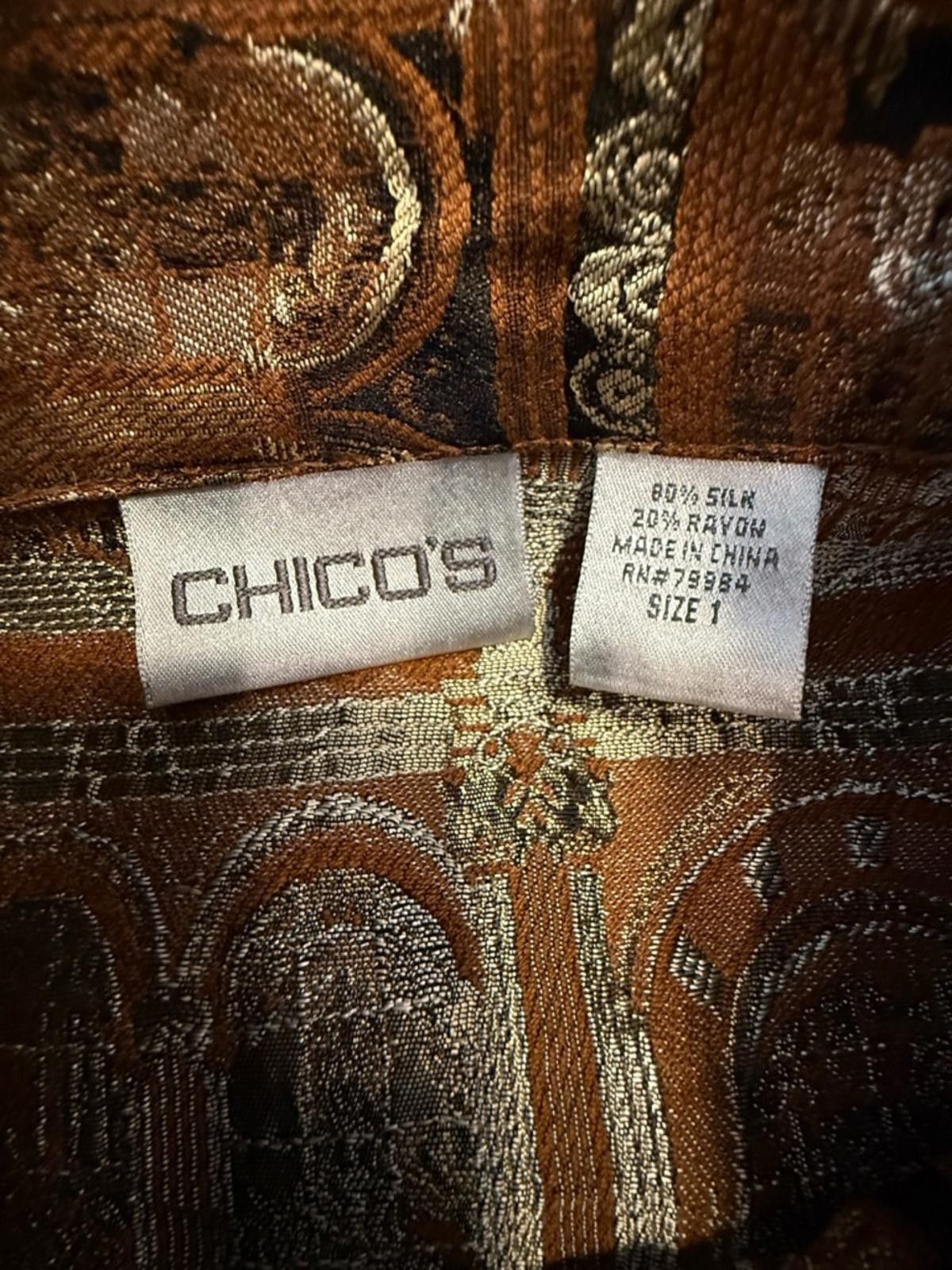 Other Chico’s silk blend jacket ornate Italian archways SZ 1/SM Size S / US 4 / IT 40 - 5 Thumbnail