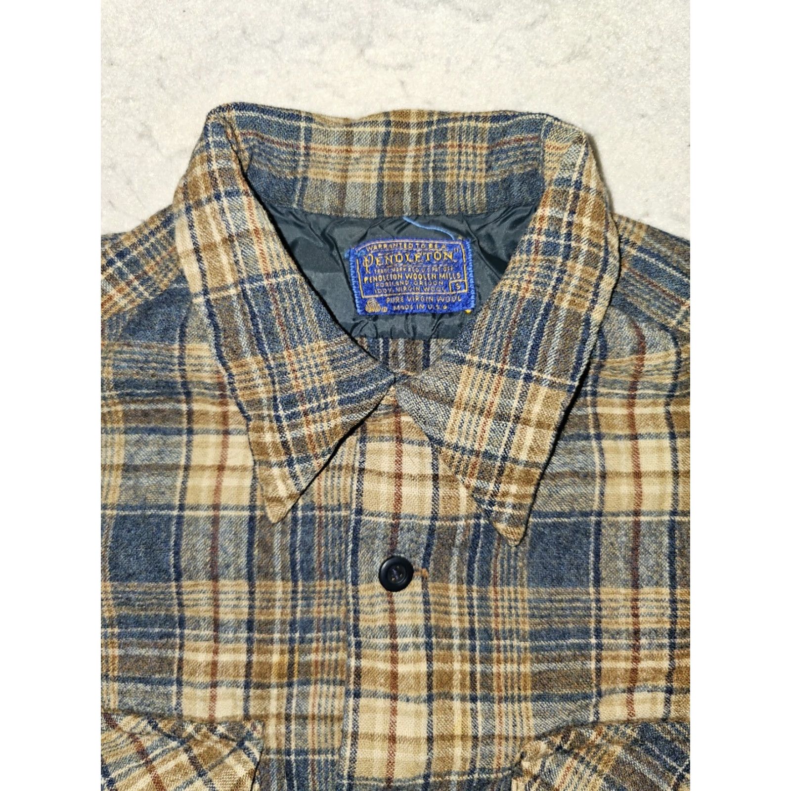 Pendleton VINTAGE Pendleton Board Shirt Men’s Small Wool Plaid Flannel Button-Up Collared Size US S / EU 44-46 / 1 - 3 Thumbnail