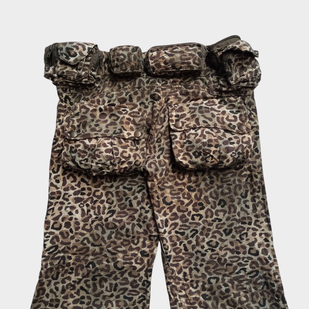 Le Grande Bleu (L.G.B.) L.G.B bullet waist bag zaire camo flare pant Size US 27 - 4 Thumbnail