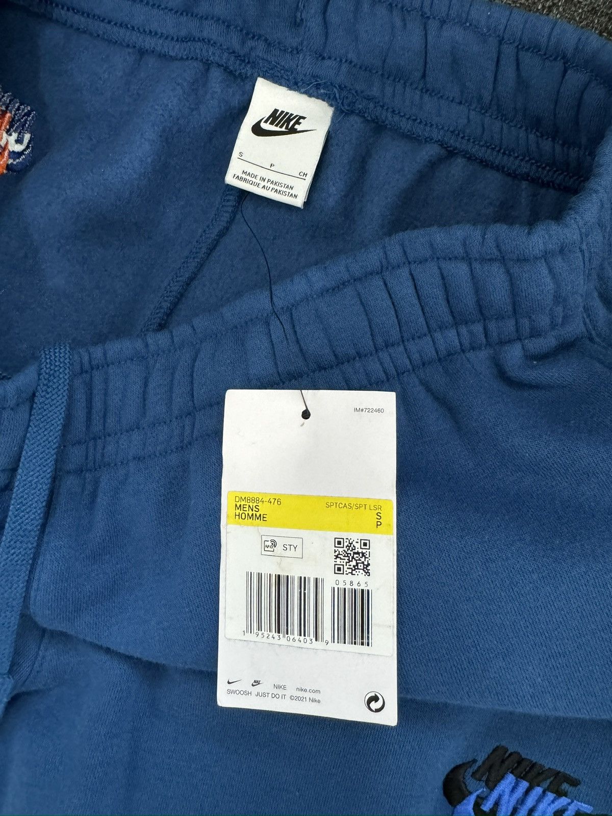 Nike Nike Sportswear Hoodie Size US S / EU 44-46 / 1 - 6 Thumbnail