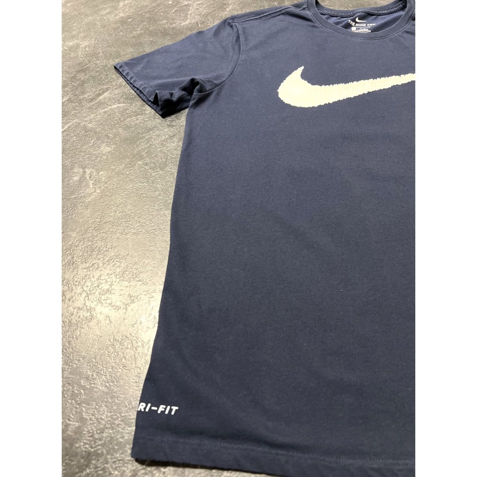Nike Nike Shirt Mens L Blue Short Sleeve Crew Nike Swoosh Logo 90s Nike Air Max 90s Mens Regular Fit Size US L / EU 52-54 / 3 - 2 Thumbnail