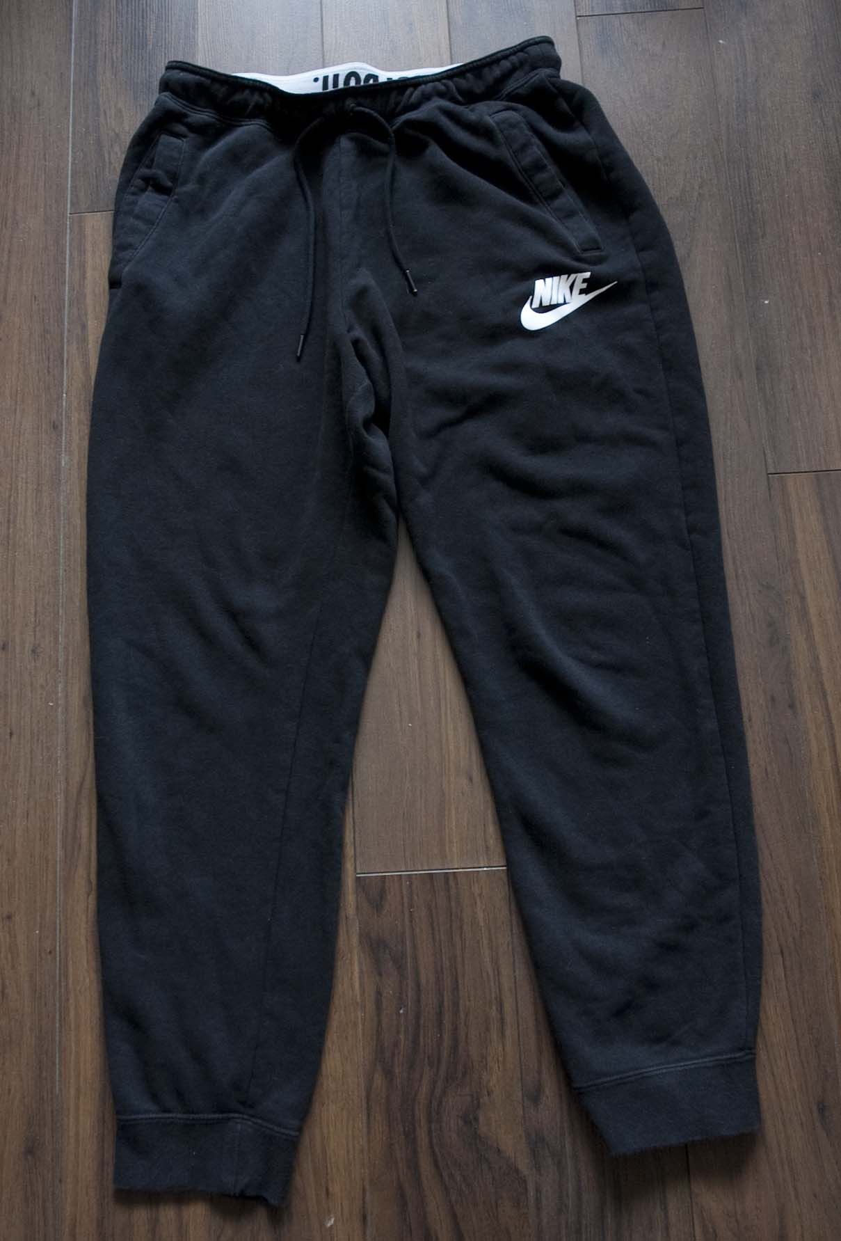 Nike Nike Pants Jogger Size M /33x27 Black Size US 33 - 1 Thumbnail