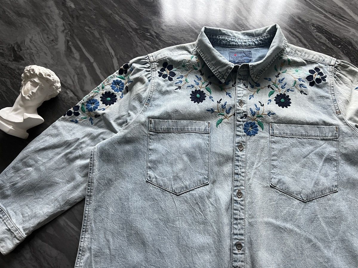 Lucky Brand Lucky Brand : Denim Shirt Flower Embroidered Size US XL / EU 56 / 4 - 7 Thumbnail