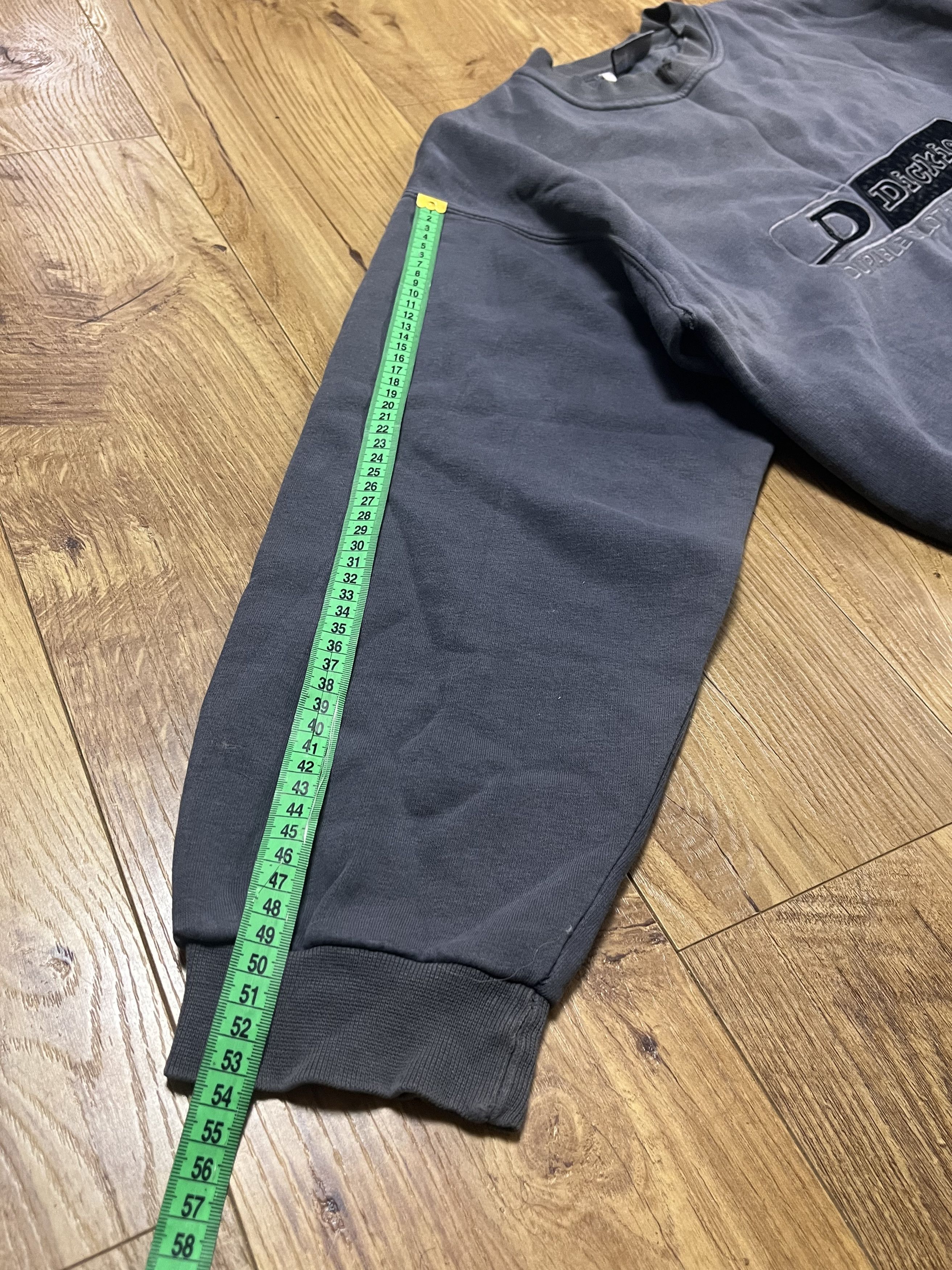 Dickies × Vintage Vintage Dickies Distressed Faded Y2k Sweatshirt Size US M / EU 48-50 / 2 - 4 Thumbnail