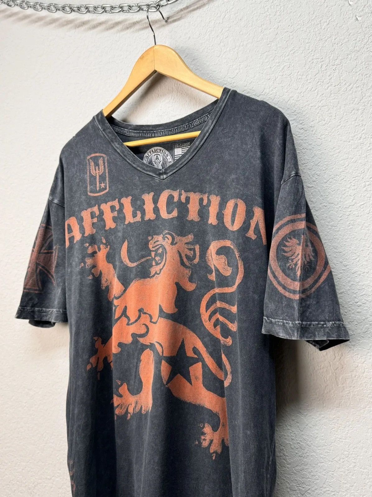 Affliction × Ed Hardy × Gotcha Vintage Affliction Double Skull Black T Shirt Japan Size US XL / EU 56 / 4 - 5 Thumbnail