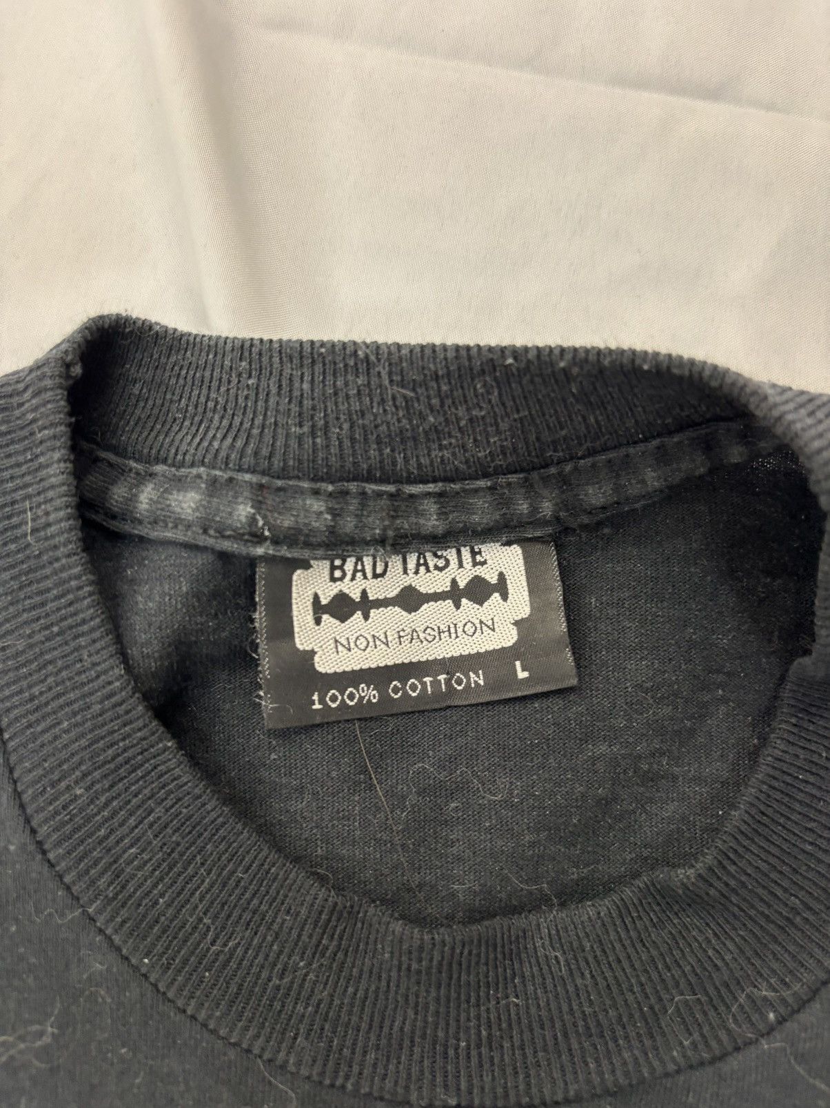 Vintage Jenny Holzer Truism tshirt Size US L / EU 52-54 / 3 - 3 Thumbnail
