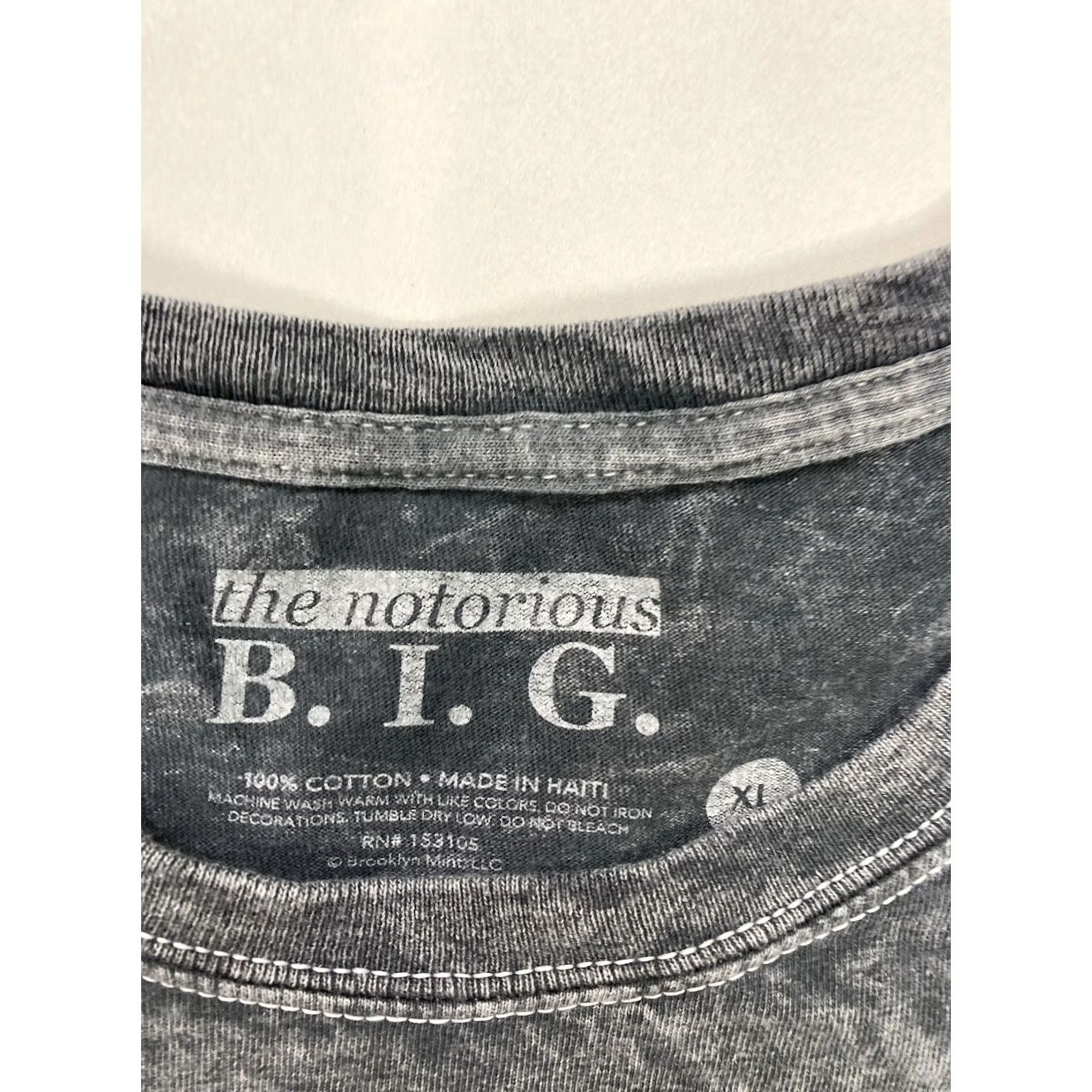 Vintage VINTAGE The Notorious BIG Biggie Graphic T-shirt Women XL Black Acid Wash Hip Hop Music Shirt Size XL / US 12-14 / IT 48-50 - 4 Thumbnail