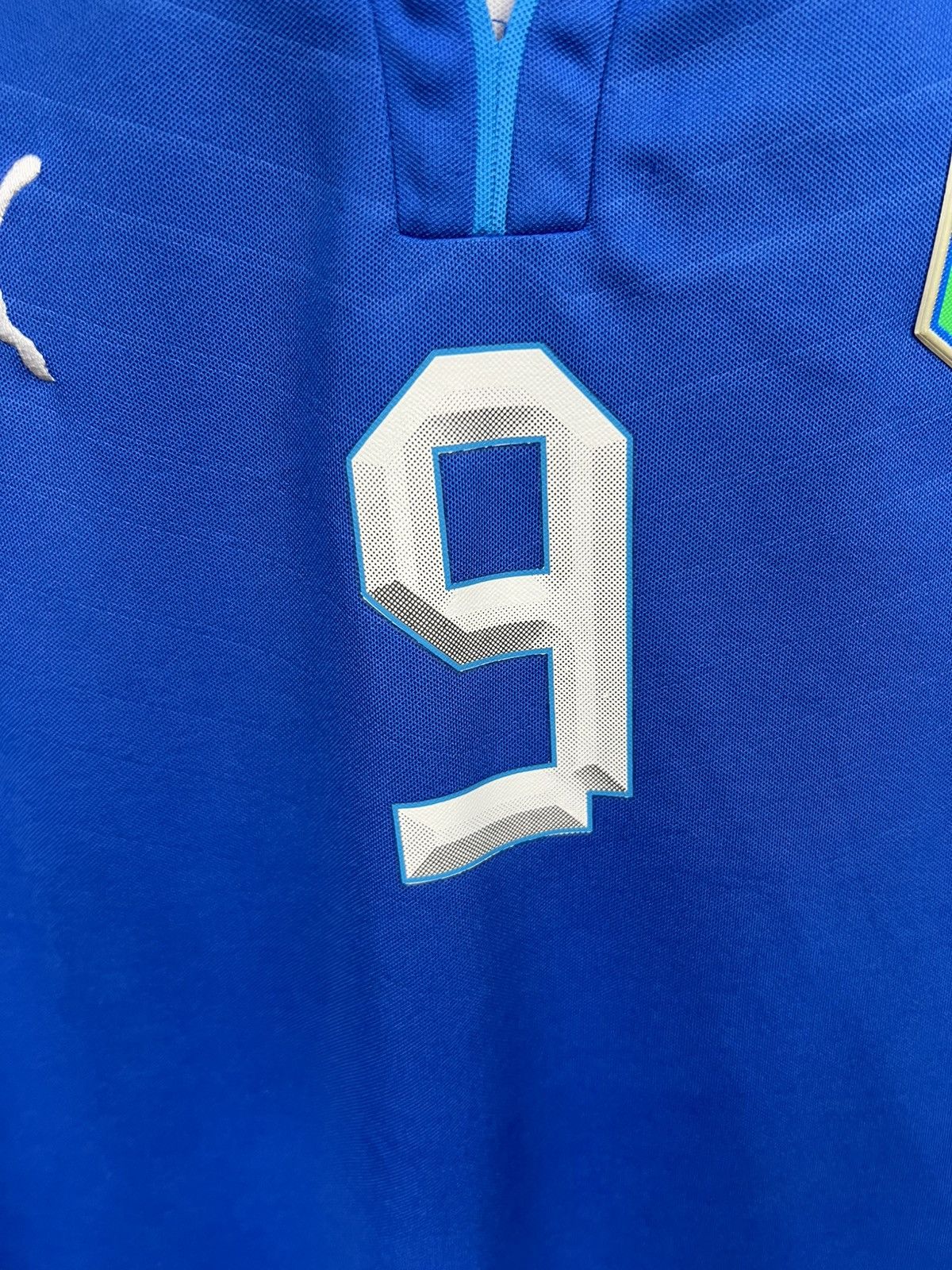 Puma Soccer Jersey Puma Italy World Cup 2014/15 Balotelli #9 Size US L / EU 52-54 / 3 - 12 Thumbnail
