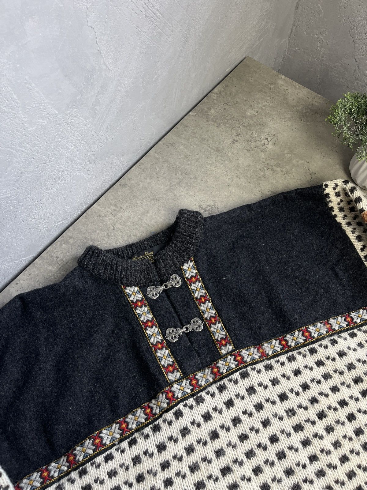 Dale Of Norway Vintage Devold of Norway Chunky Nordic Wool Knit Sweater Size US M / EU 48-50 / 2 - 4 Thumbnail