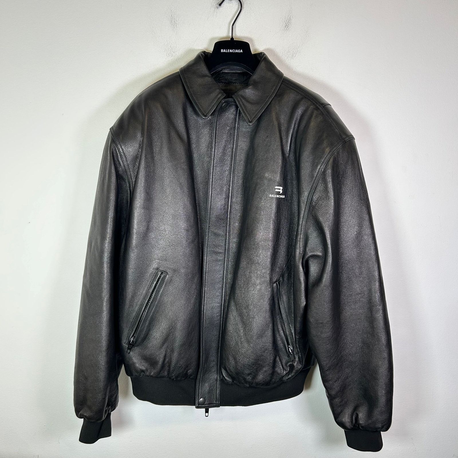 Balenciaga Balenciaga Sporty B Taxi Bomber Jacket Size US XS / EU 42 / 0 - 1 Thumbnail