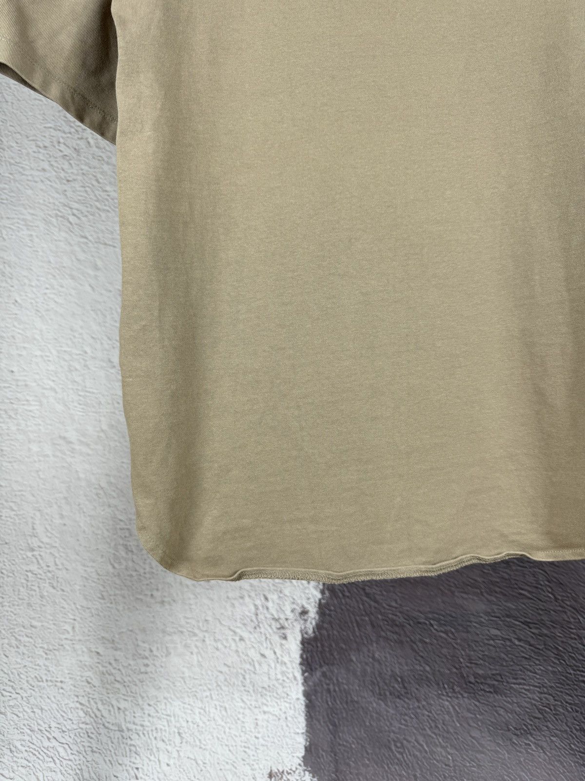 GU × Japanese Brand GU Japan beige long basic tee shirt Size US M / EU 48-50 / 2 - 5 Thumbnail