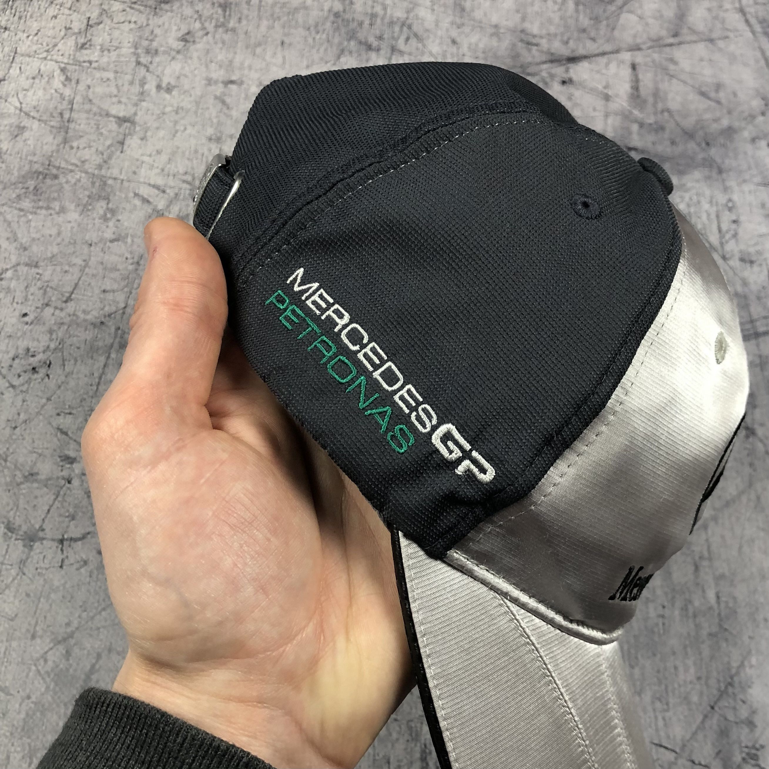 Henri Lloyd Vintage Mercedes-Benz Cap GP Petronas Schumacher Size ONE SIZE - 9 Thumbnail