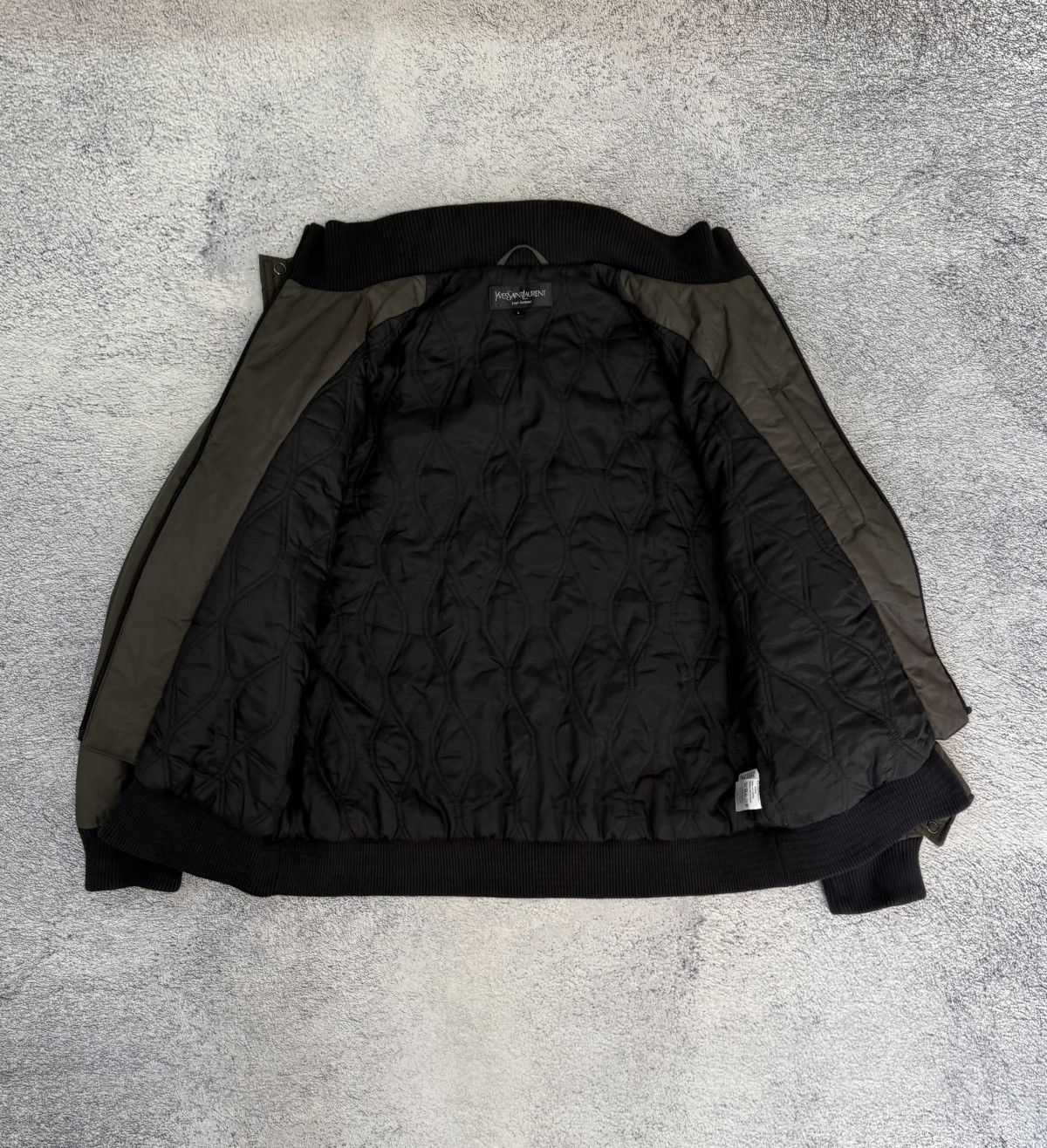 Yves Saint Laurent YSL Yves Saint Laurent Jacket L Graphite Logo Bomber Designe Size US L / EU 52-54 / 3 - 15 Thumbnail