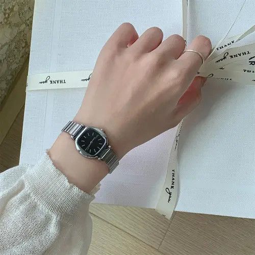 Jewelry Gold Square Face Fashion Watch, Elegant Gold Bracelet Size ONE SIZE - 4 Thumbnail