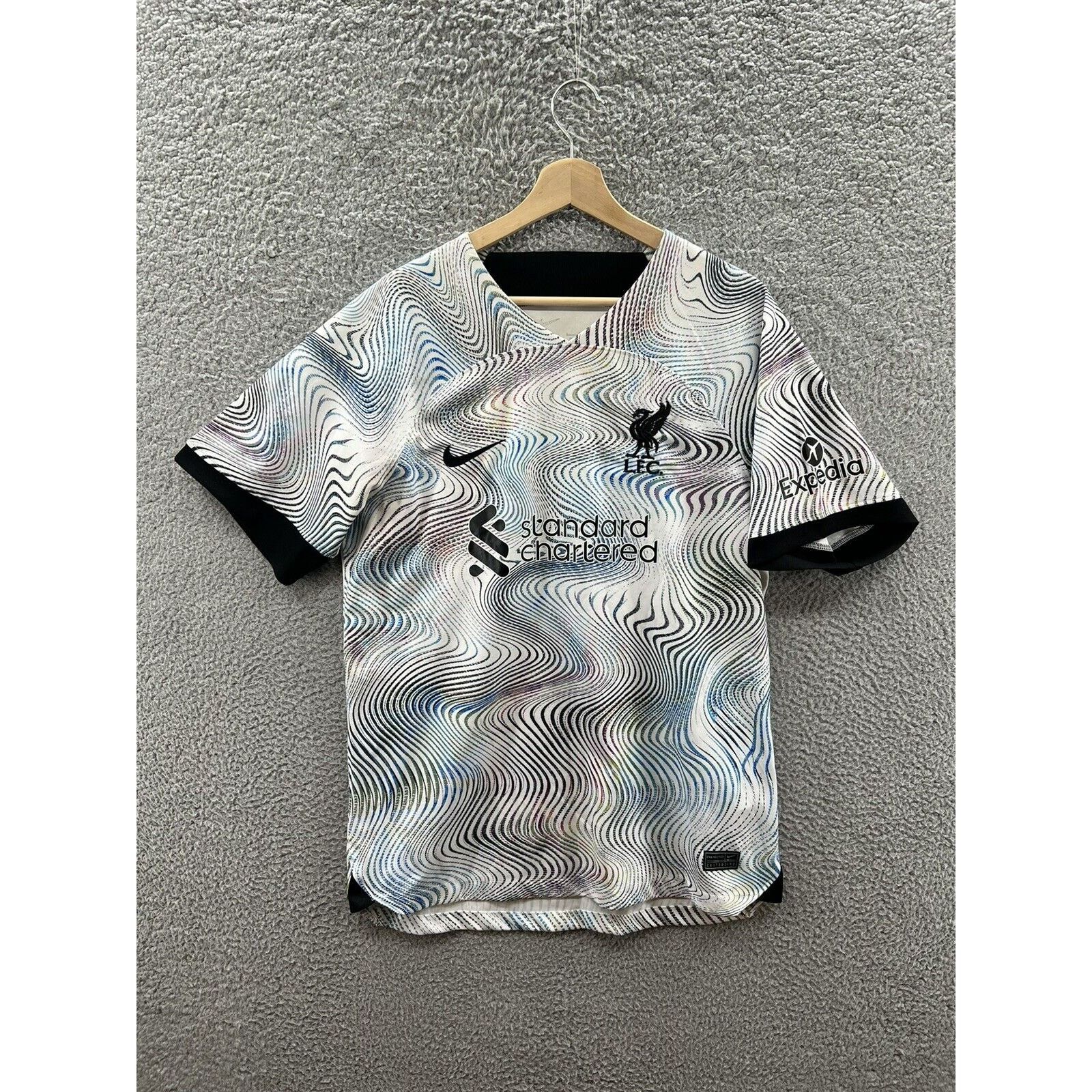 Nike Nike Liverpool 2022/23 M. Selah #10 Soccer Jersey DN2715-101 Size US L / EU 52-54 / 3 - 1 Thumbnail