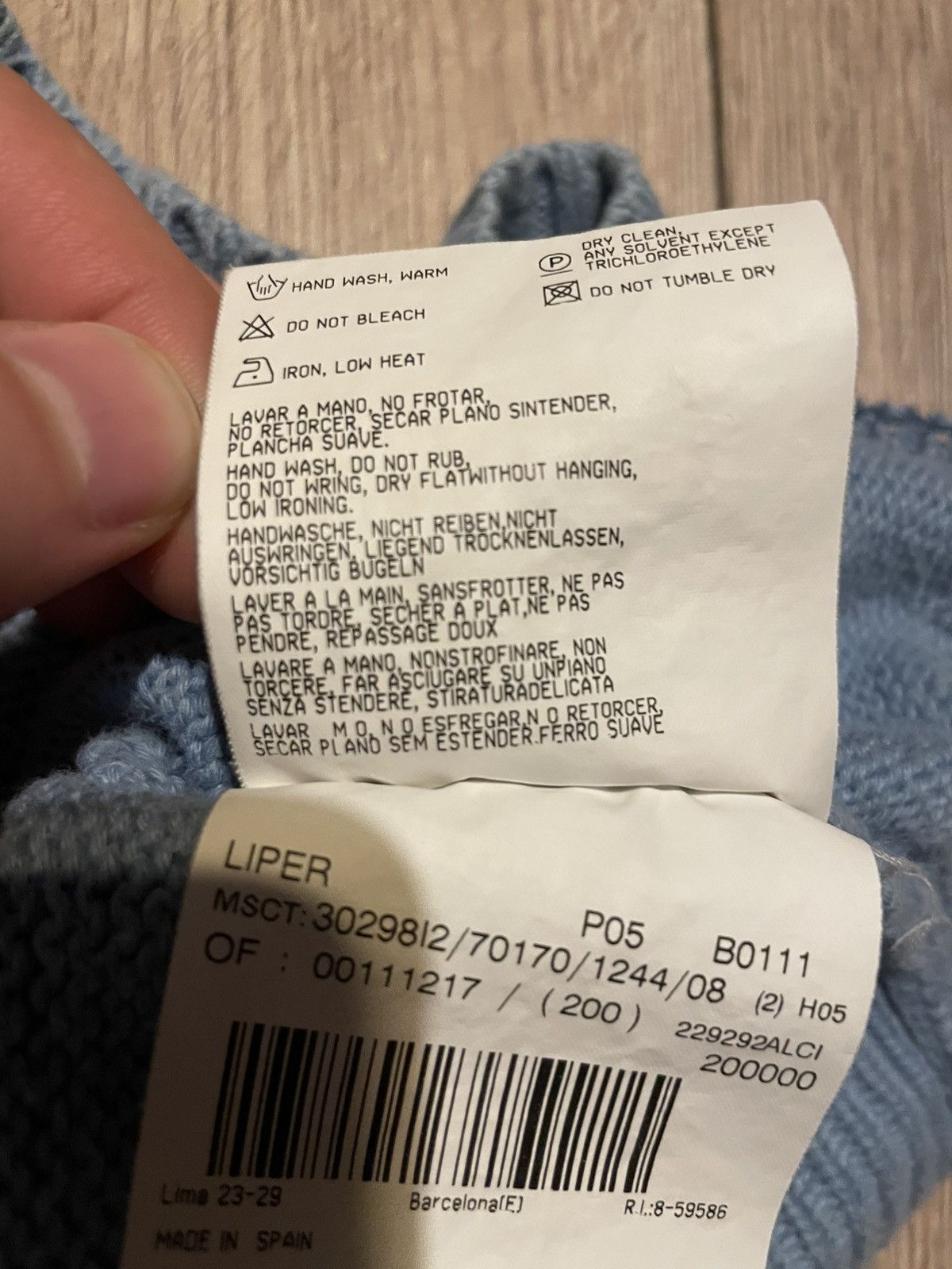 Burberry Burberry Knit Size US L / EU 52-54 / 3 - 9 Thumbnail