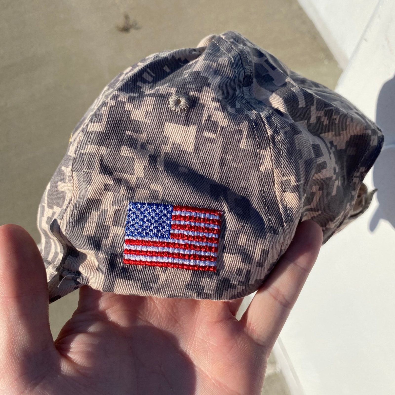 Vintage Vintage Y2K Dietz & Watson Hat OSFA Military Camo USA Flag Size ONE SIZE - 4 Thumbnail