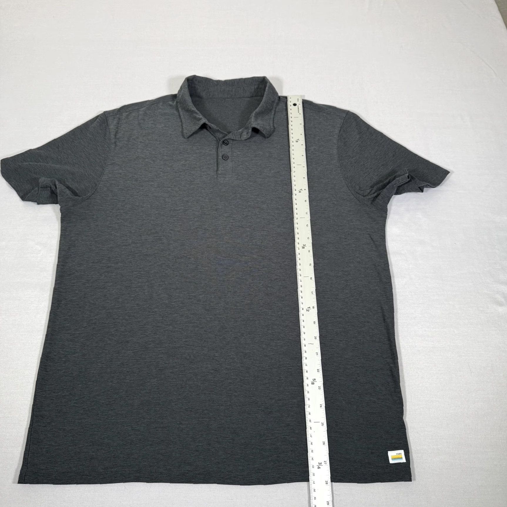 Vuori Vuori Polo Shirt Mens Large Gray Strato Tech Performance Stretch Golf Basic Size US L / EU 52-54 / 3 - 5 Thumbnail