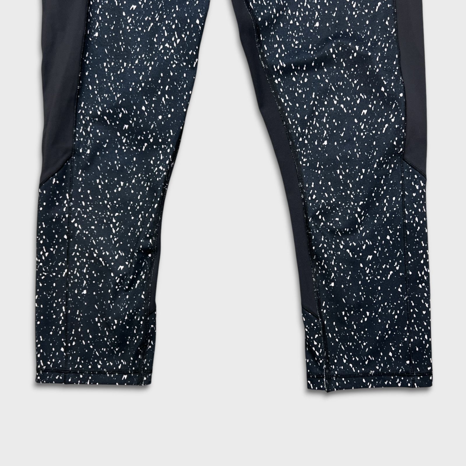 Lululemon Lululemon Give Me Qi Crop Size 12 Medium Rise Yoga Leggings Size 34" / US 12 / IT 48 - 3 Thumbnail