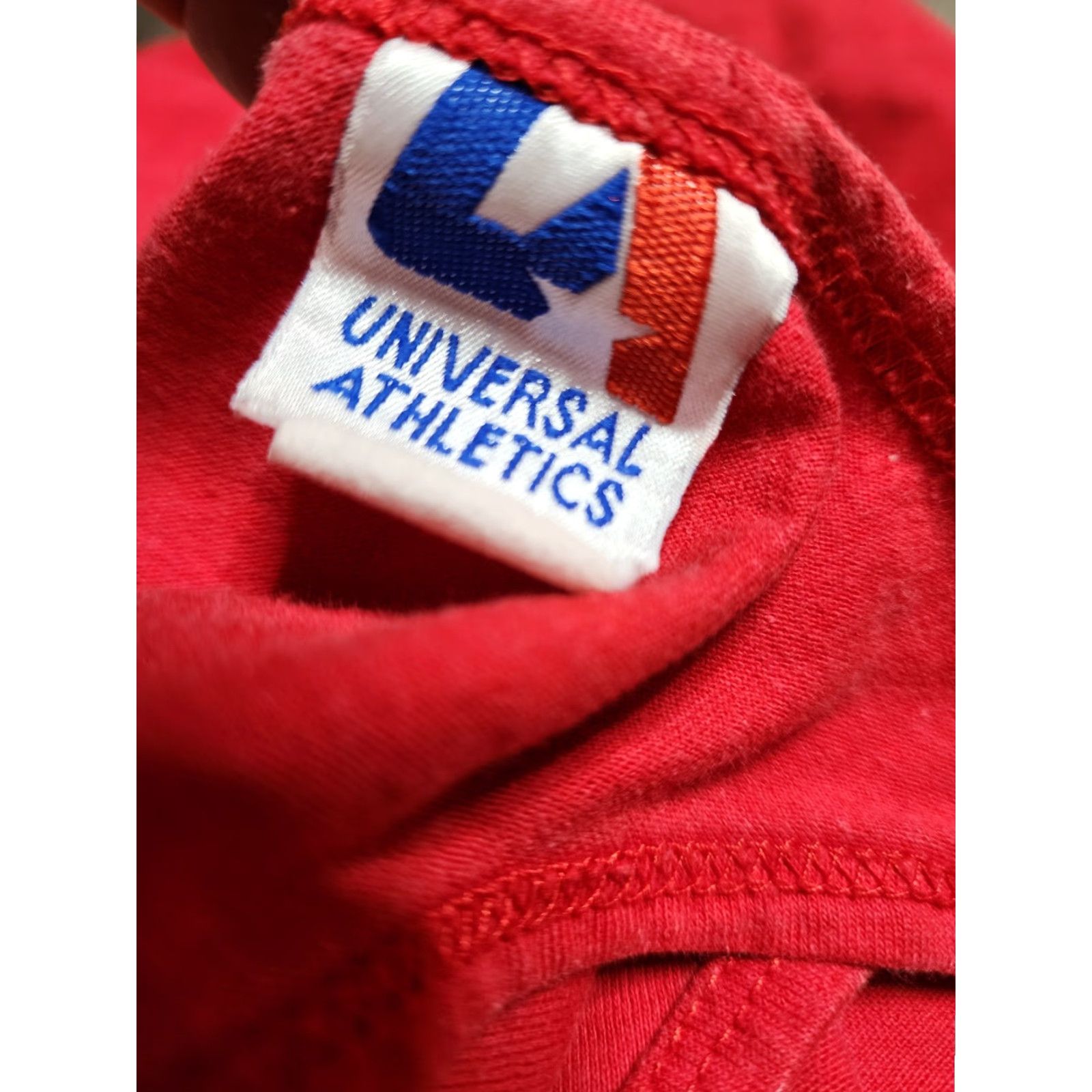 Vintage VINTAGE Universal Athletics Red XL Mens Tank Top Workout Shirt USA Distressed Sleeveless Athletic Ringer Size US XL / EU 56 / 4 - 7 Thumbnail