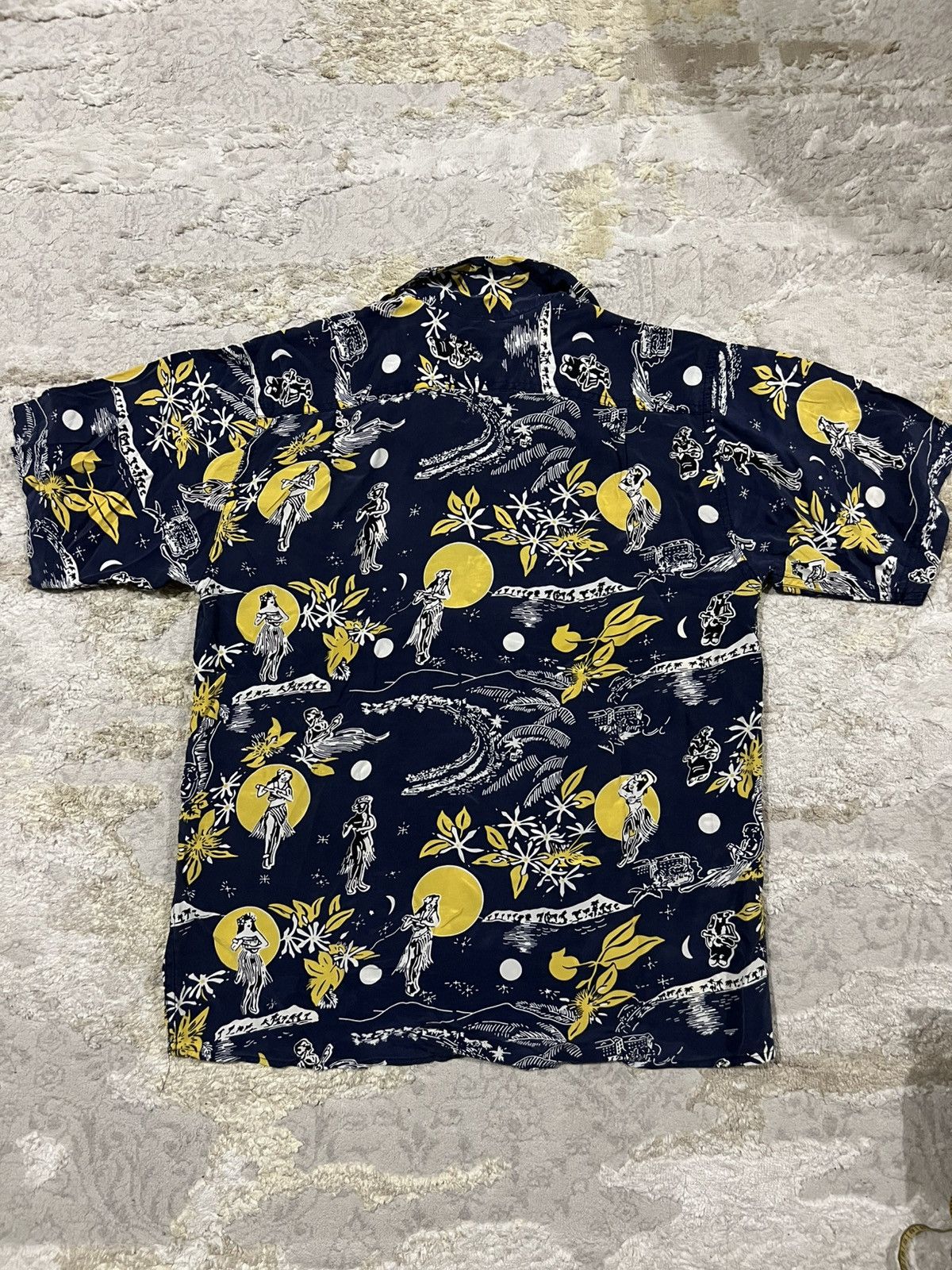 SikSilk Vintage 1960s "Hula Moon" Motif Avanti Silk Hawaiian Shirt Size US M / EU 48-50 / 2 - 4 Thumbnail