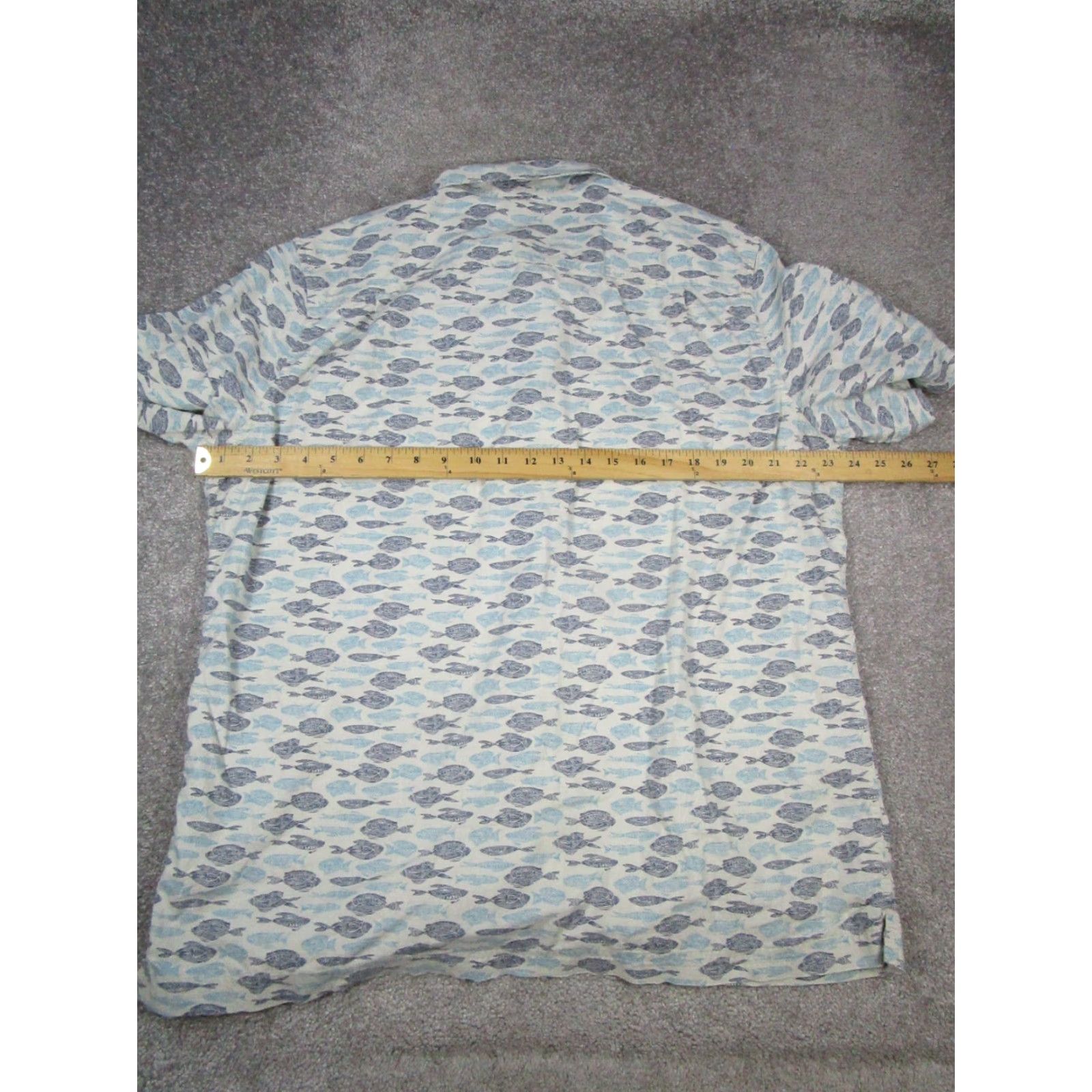 Vintage L.L.Bean Shirt Men Large Blue White Cotton Button-Up Fish Pattern Short Sleeve Collared Button-Down Mens Size US L / EU 52-54 / 3 - 4 Thumbnail