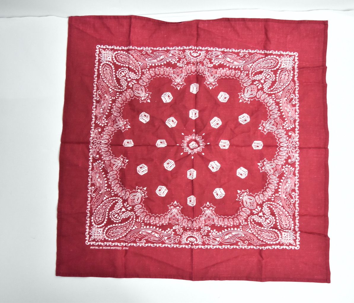 Japanese Brand paisley graphic bandana scarf/27856 -781 53 Size ONE SIZE - 3 Thumbnail