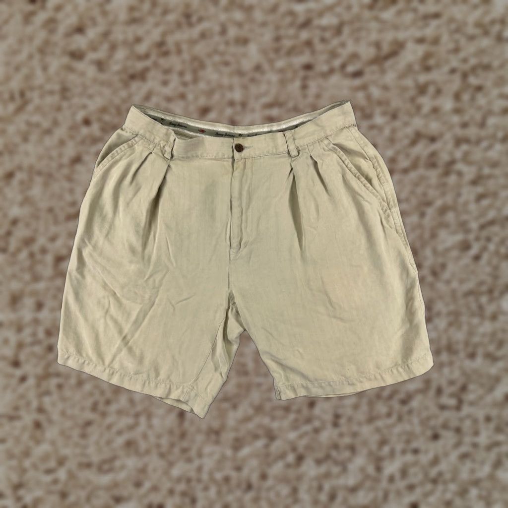 Tommy Bahama VINTAGE Tommy Bahama Bermuda Shorts Men 34 Beige 100% Silk Pleated Herringbone Easy Care Quick Dry Aloha Beach Mens Size US 34 / EU 50 - 1 Thumbnail
