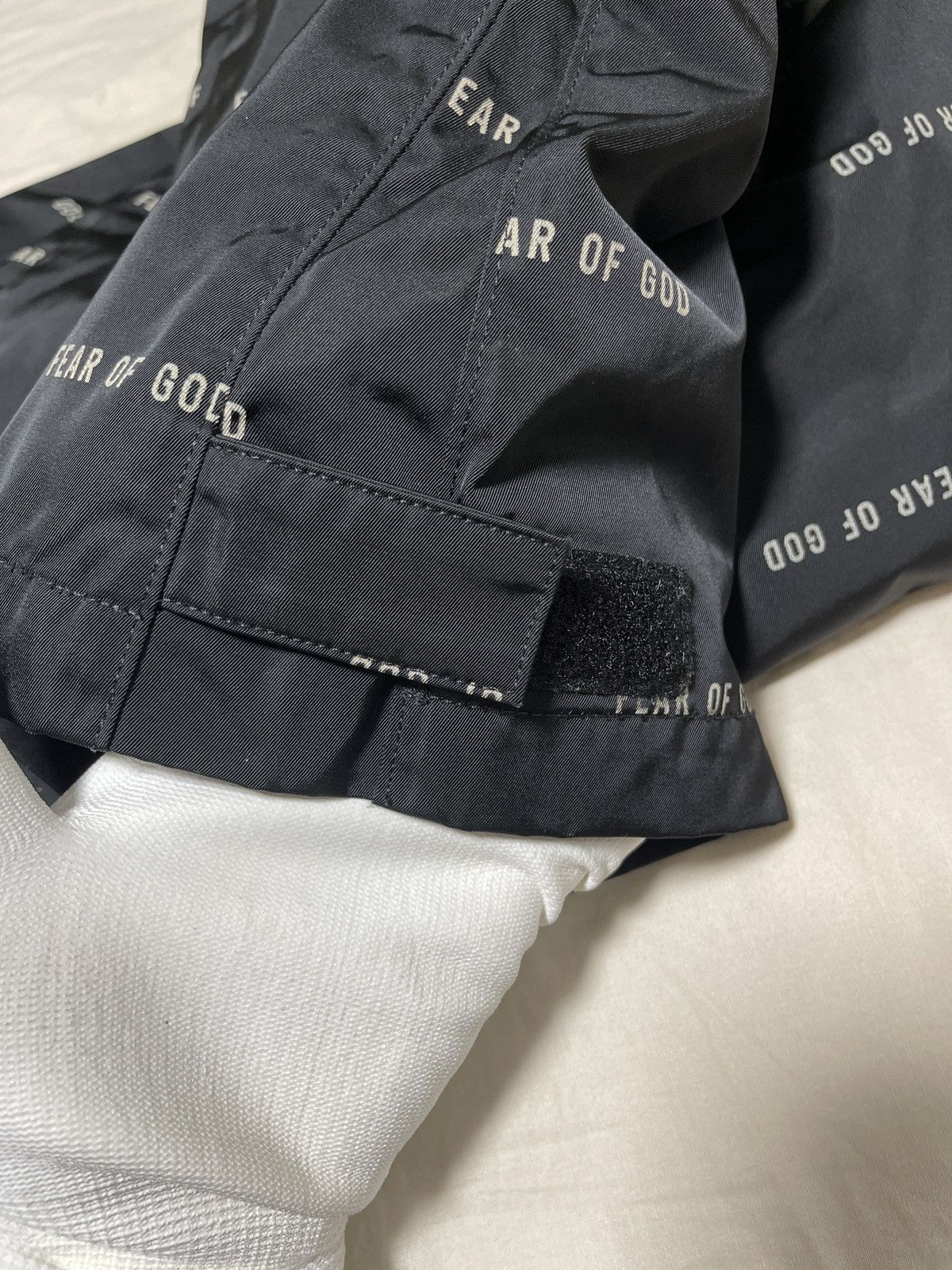 Fear of God Fear of god 6th baggy nylon pants Size US 30 / EU 46 - 8 Thumbnail