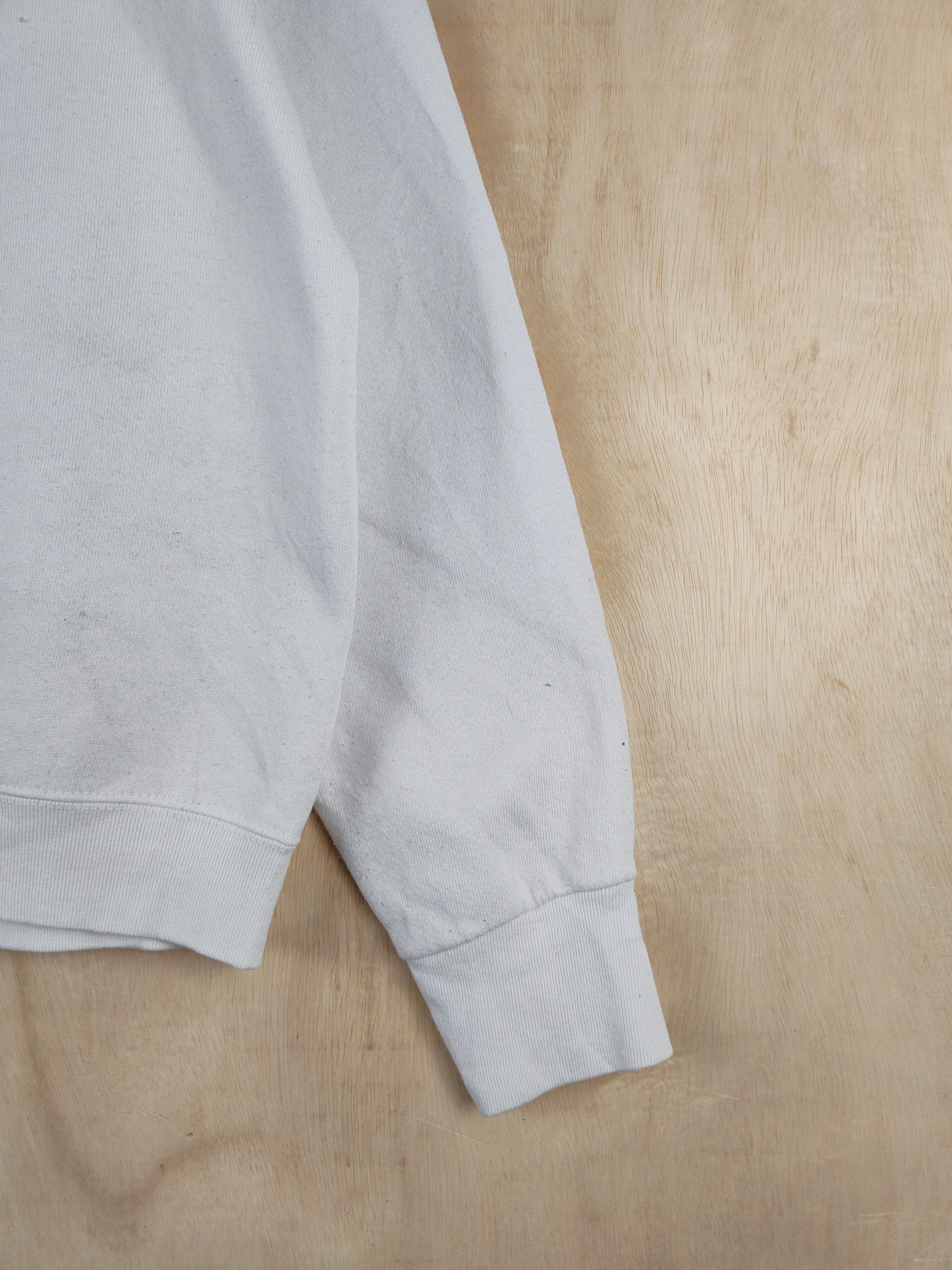 Fruit Of The Loom Fruit of the Loom White Sweatshirts #S2471 Size US L / EU 52-54 / 3 - 7 Thumbnail