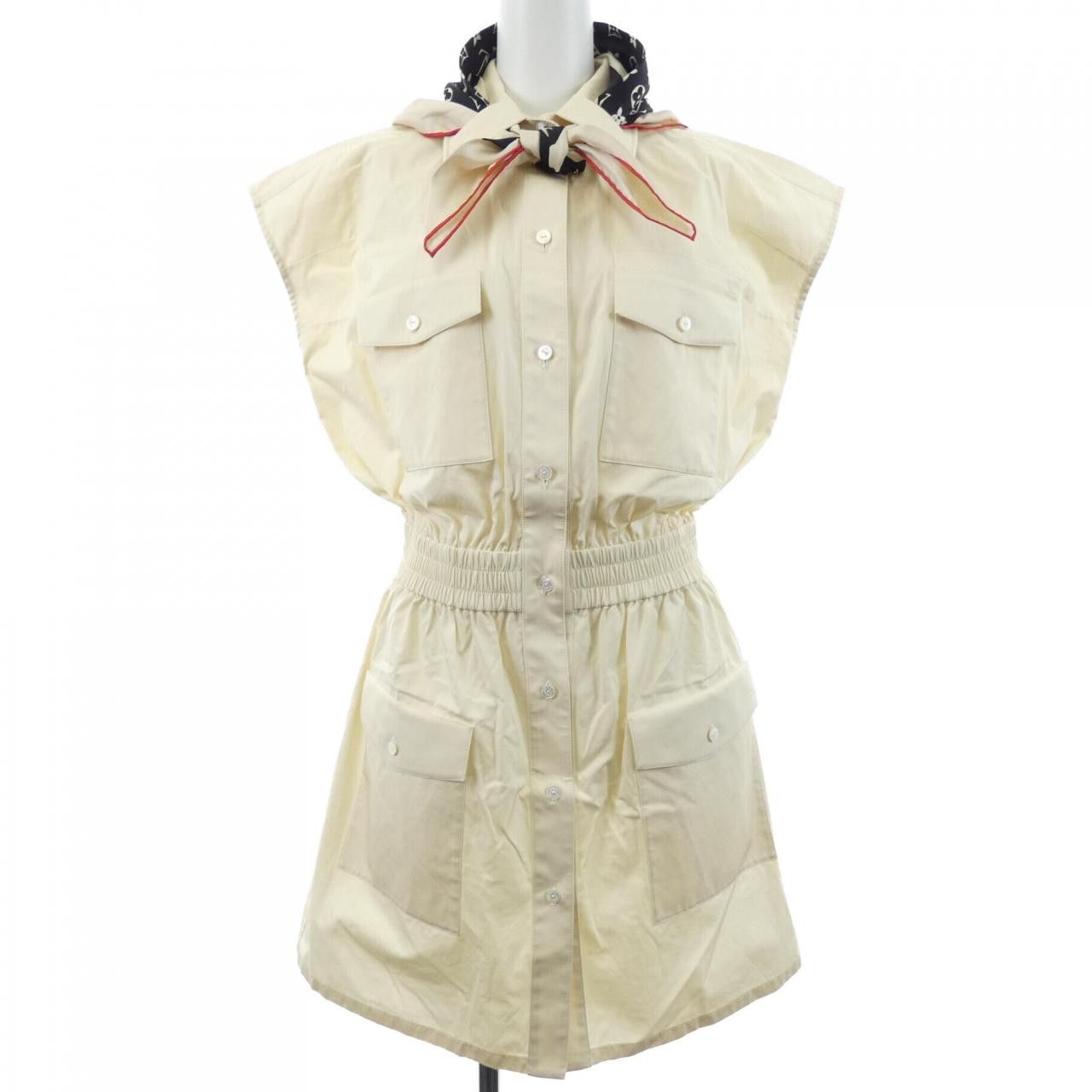 Louis Vuitton Louis Vuitton Louis Vuitton Monogram Scarf Safari Shirt Dress Dress Textile Dresses FNRO25O18 DUTY FREE for USA Size ONE SIZE - 1 Thumbnail