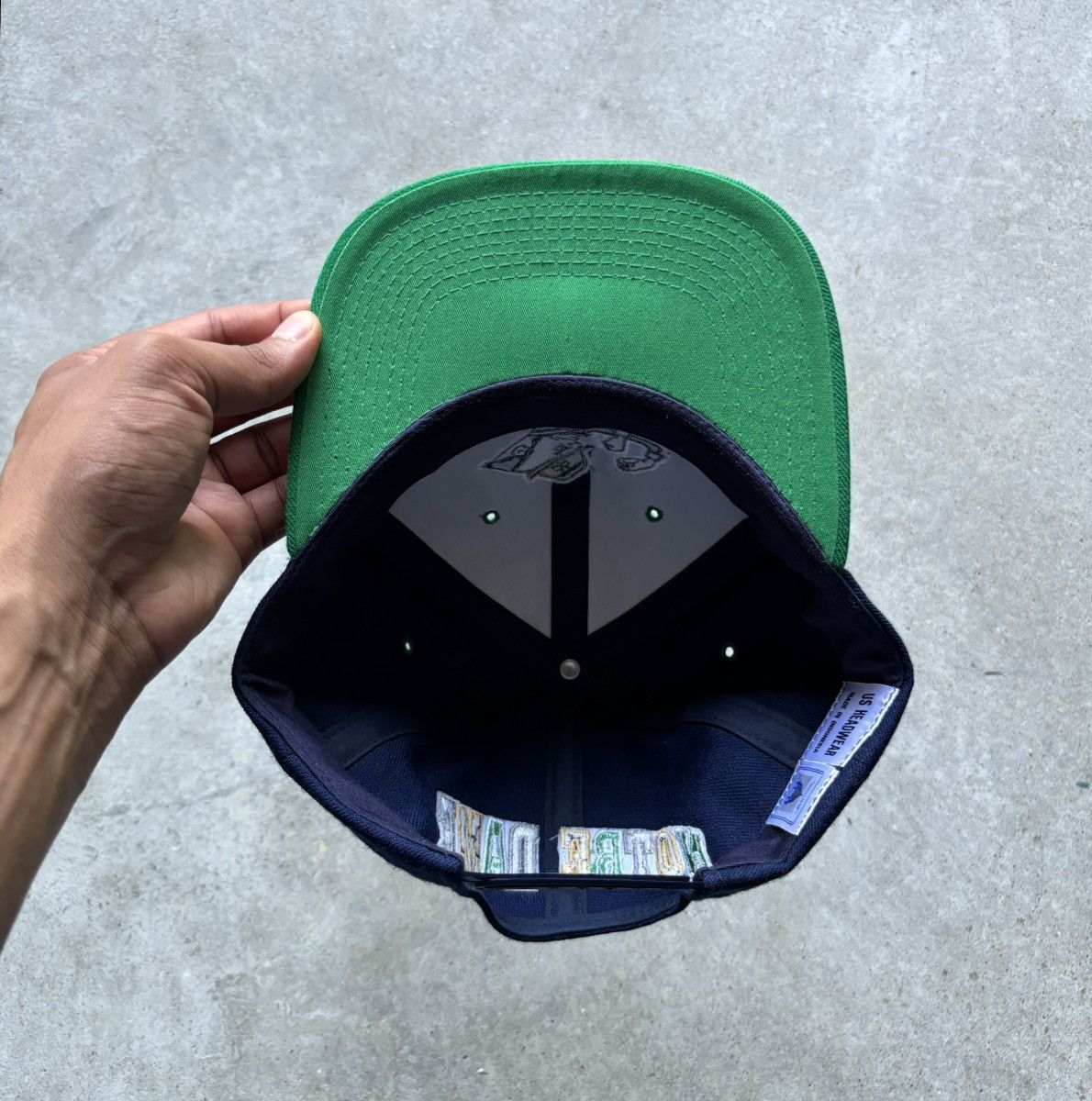 Vintage vintage 90s UNIVERSITY OF NOTRE DAME spellout Snapback hat Size ONE SIZE - 6 Thumbnail