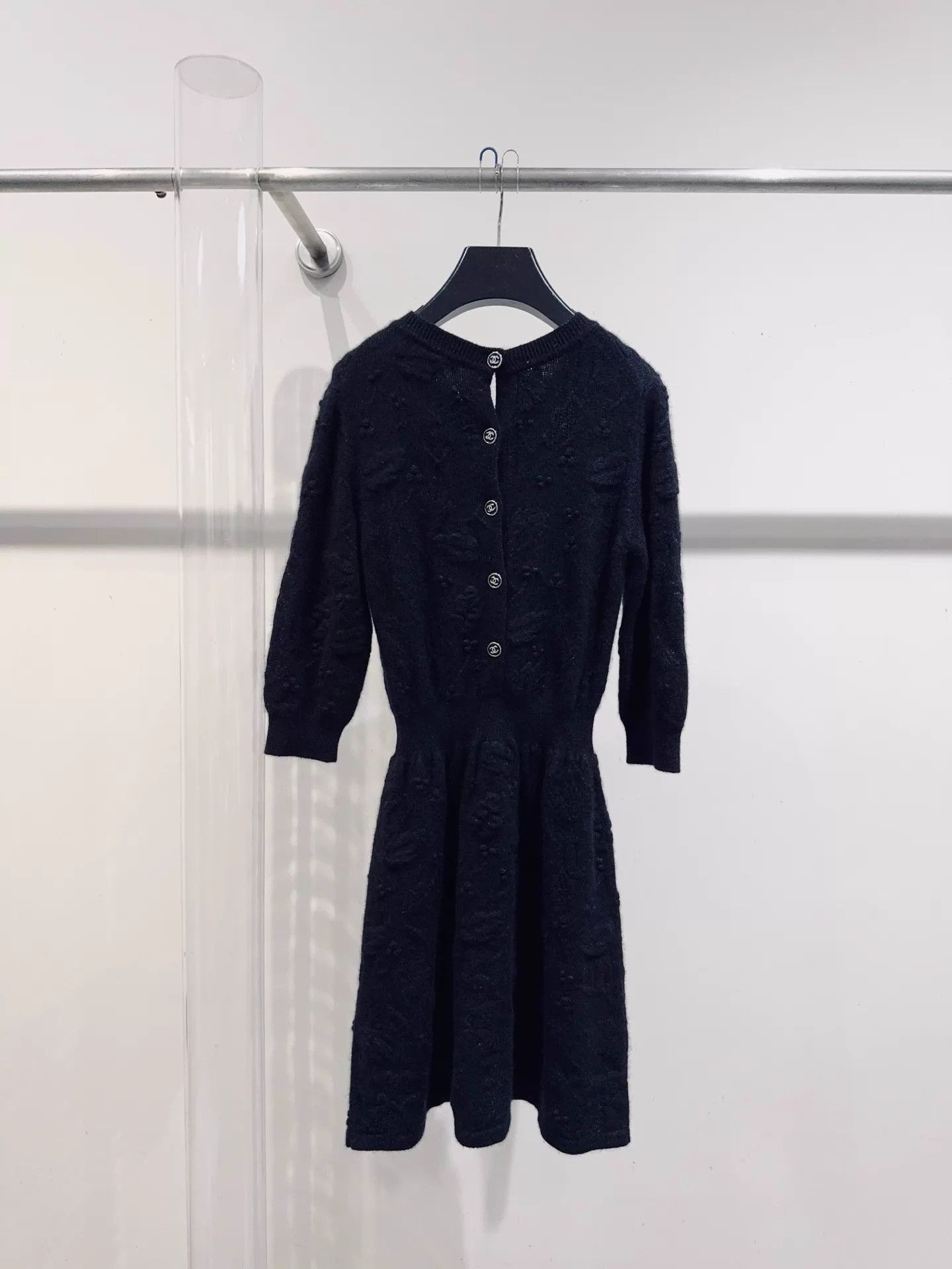 Chanel Chanel Black Embossed Dress Size 34 Soft Texture Size XS / US 0-2 / IT 36-38 - 3 Thumbnail