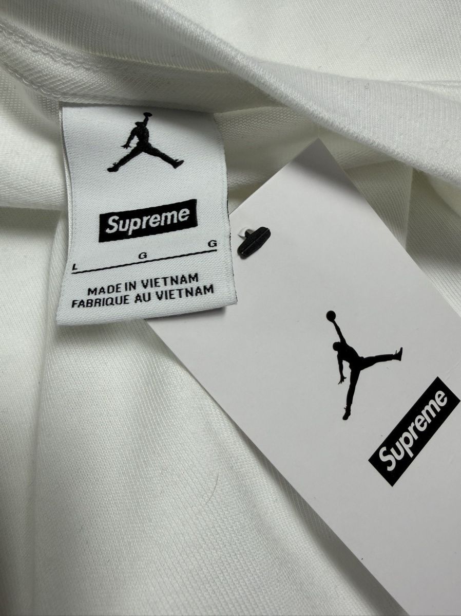 Supreme Supreme Biggie Tee Size US L / EU 52-54 / 3 - 2 Thumbnail