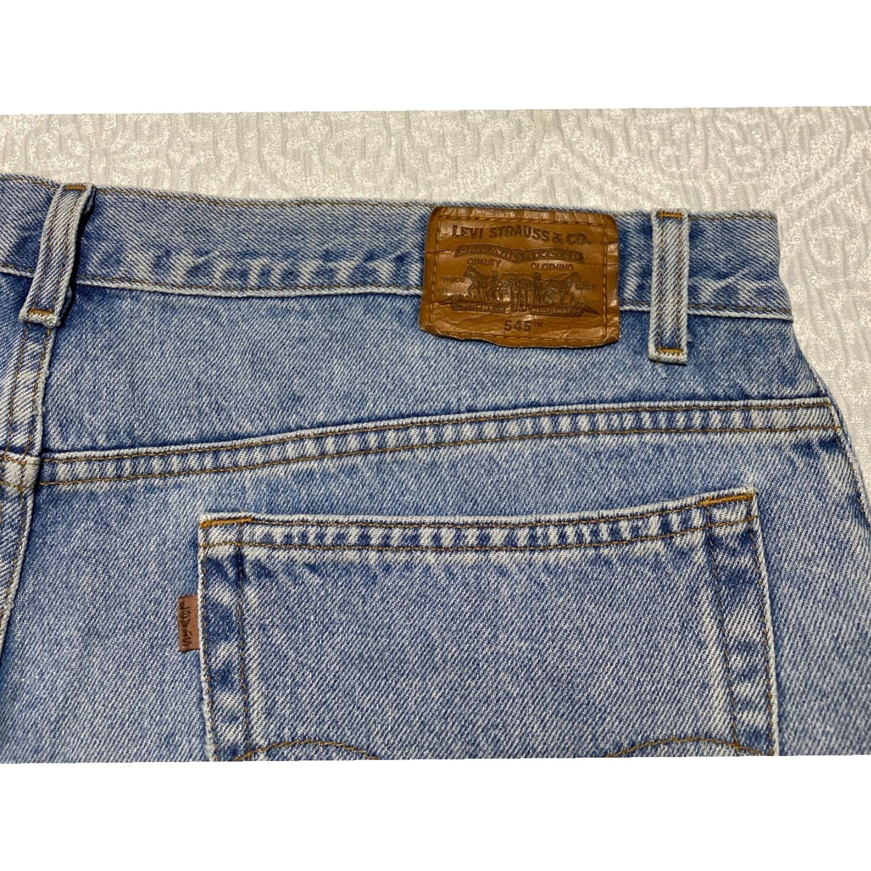 Levi's VINTAGE Levi's 545 Jeans Men 44 Inseam 30 Relaxed Straight 5-Pocket Denim Light Blue Cotton Button Zipper Logo Vintage 545 Size US 44 / EU 60 - 5 Thumbnail
