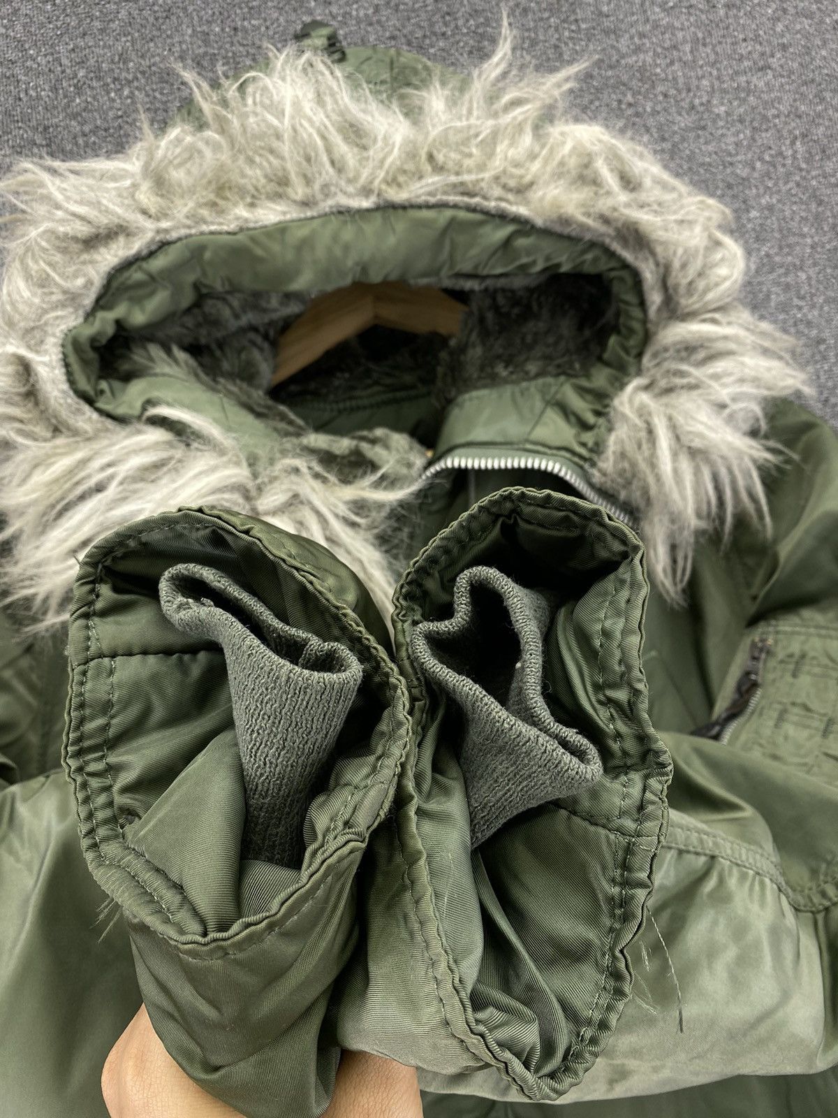 Alpha Industries Vintage 90s Alpha Industries N 3B Made in USA winter jacket Size US M / EU 48-50 / 2 - 10 Thumbnail