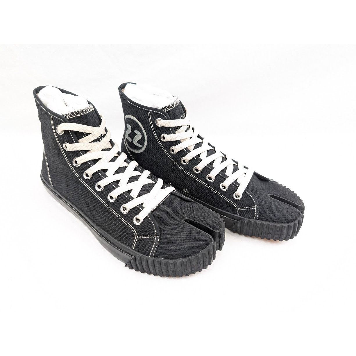 Maison Margiela o1rshd1 Low-Top Sneakers in Black Size US 9 / EU 42 - 16 Thumbnail