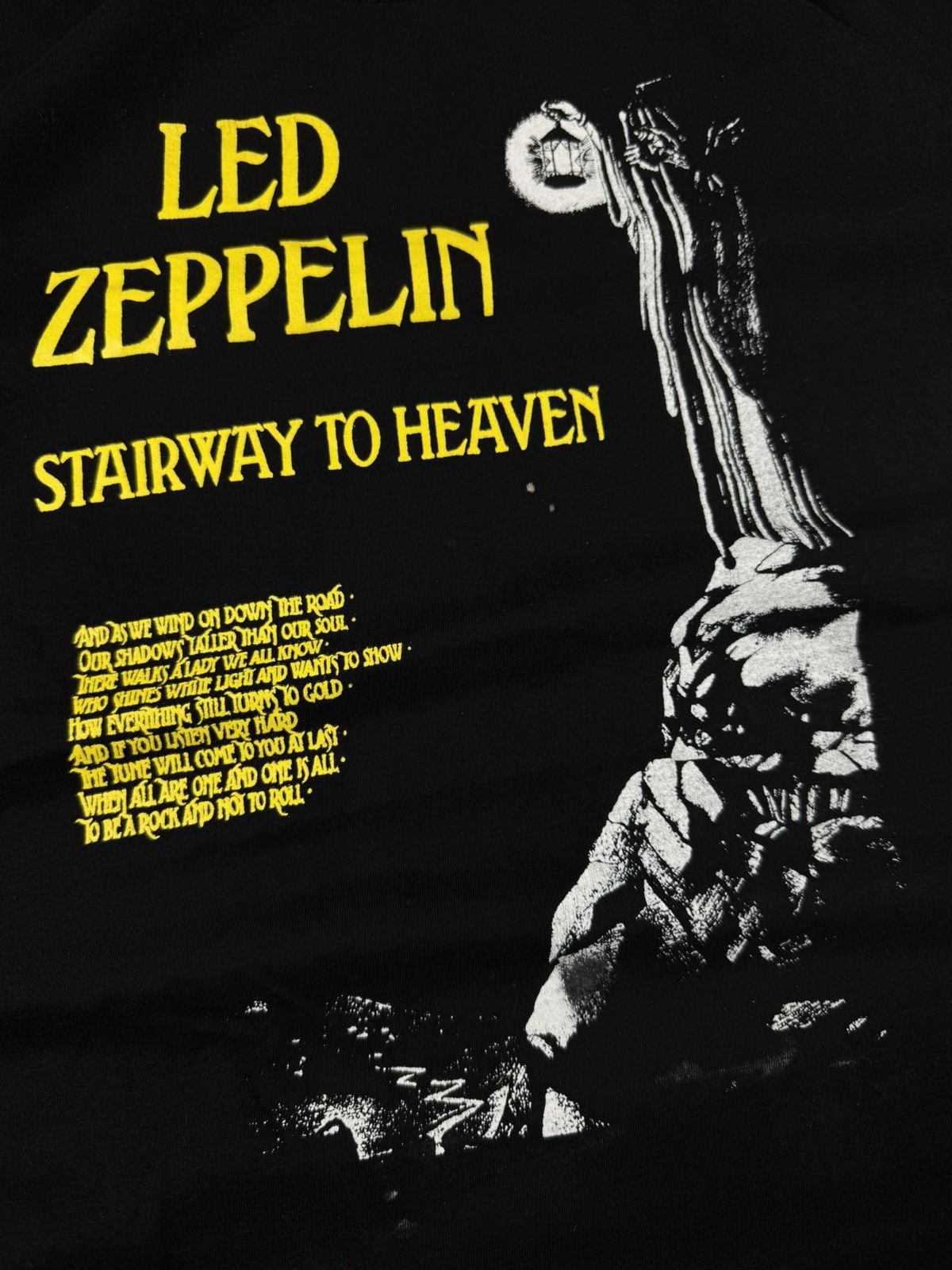 Led Zeppelin Vintage 90s Led Zeppelin stairway to heaven graphic band tee Size US L / EU 52-54 / 3 - 4 Thumbnail