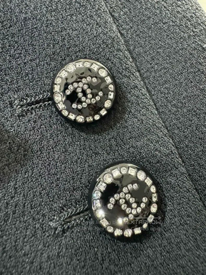 Chanel Chanel 22 Early Spring Vacation Series Black Rhinestone Bu Size S / US 4 / IT 40 - 6 Thumbnail