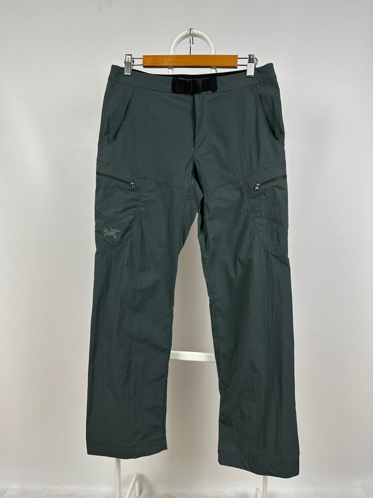 Arc'teryx Vintage Arcteryx Navy Green Nylon Cargo Pants Travis Style Size US 29 - 5 Thumbnail